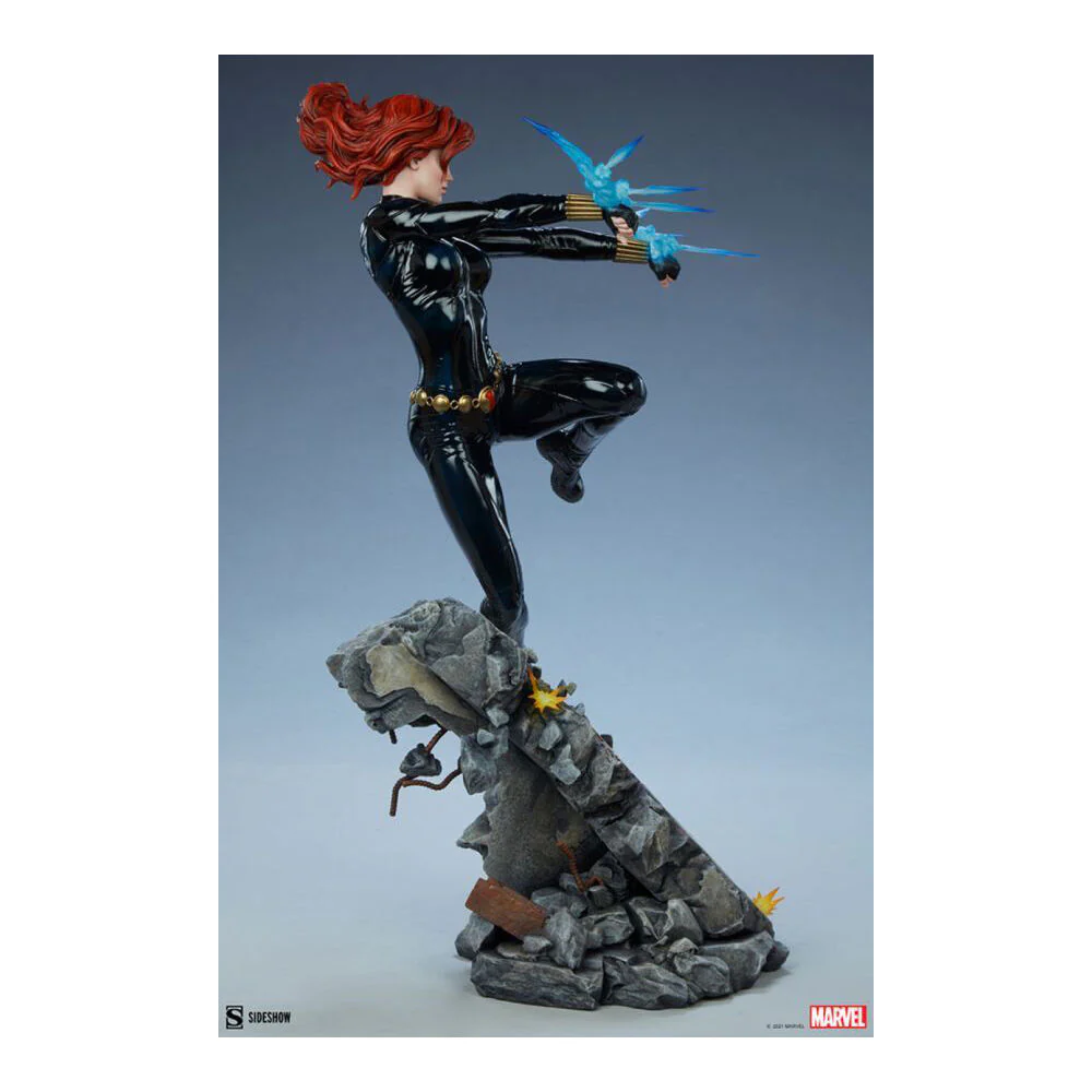 23" Marvel Comics Black Widow Premium Format Statue - Image 4