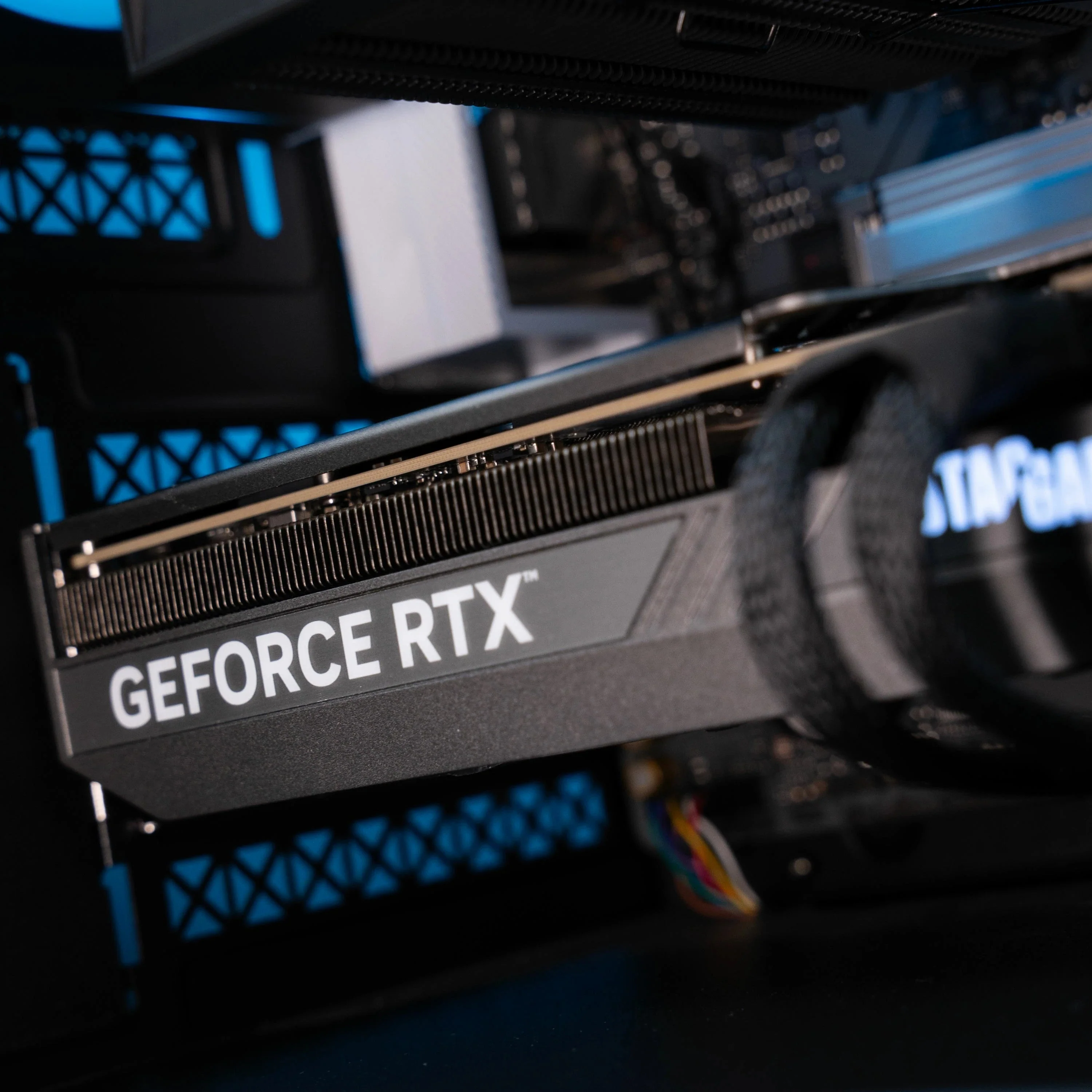 Aftershock Satoru Gojo | RTX 5070 | Ryzen 5 7500F | Desktop Gaming PC - Image 2