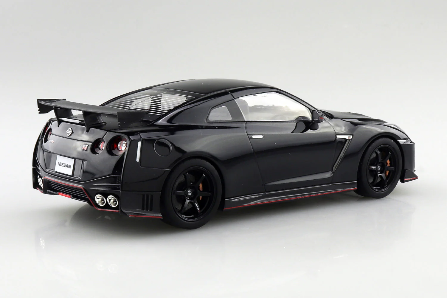 Aoshima 1/24 SNAP R35 NISSAN GT-R Nismo 2017 Meteor Flake Black Pearl - Image 2