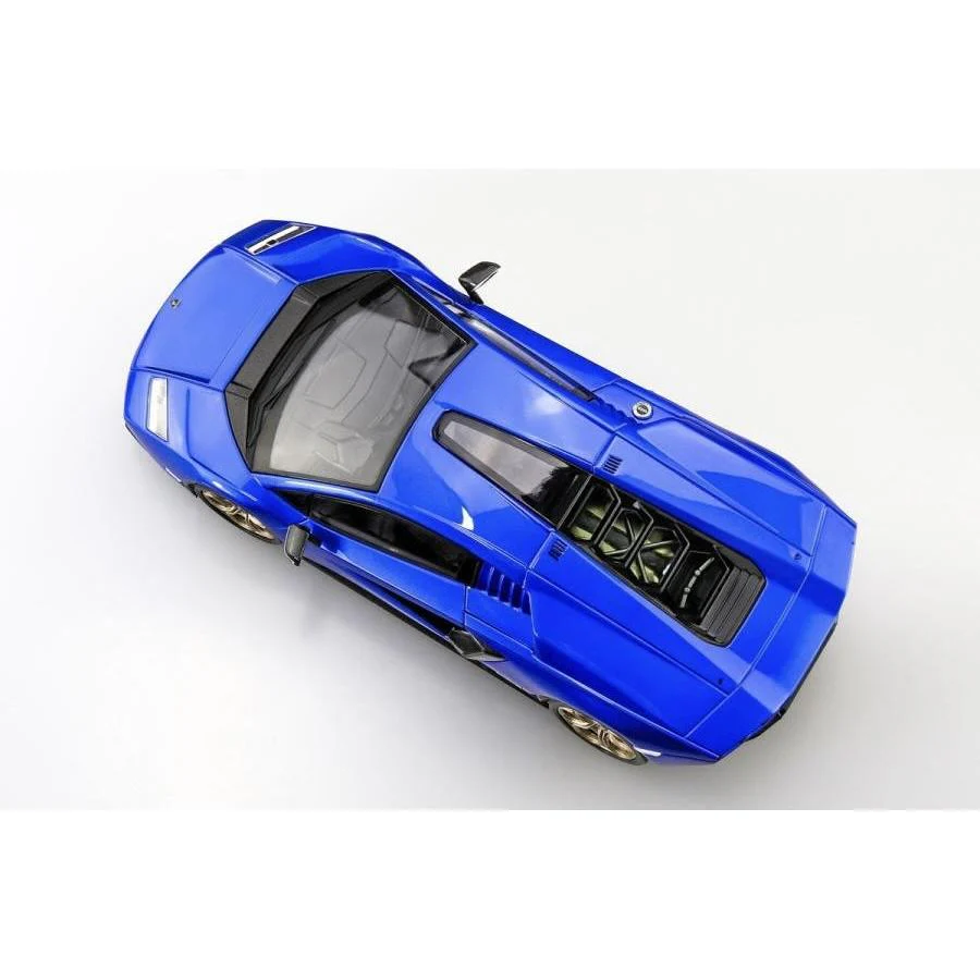 Aoshima 1/32 Snap Lamborghini Countach Lpi 800-4 (Metallic Blue) - Image 4