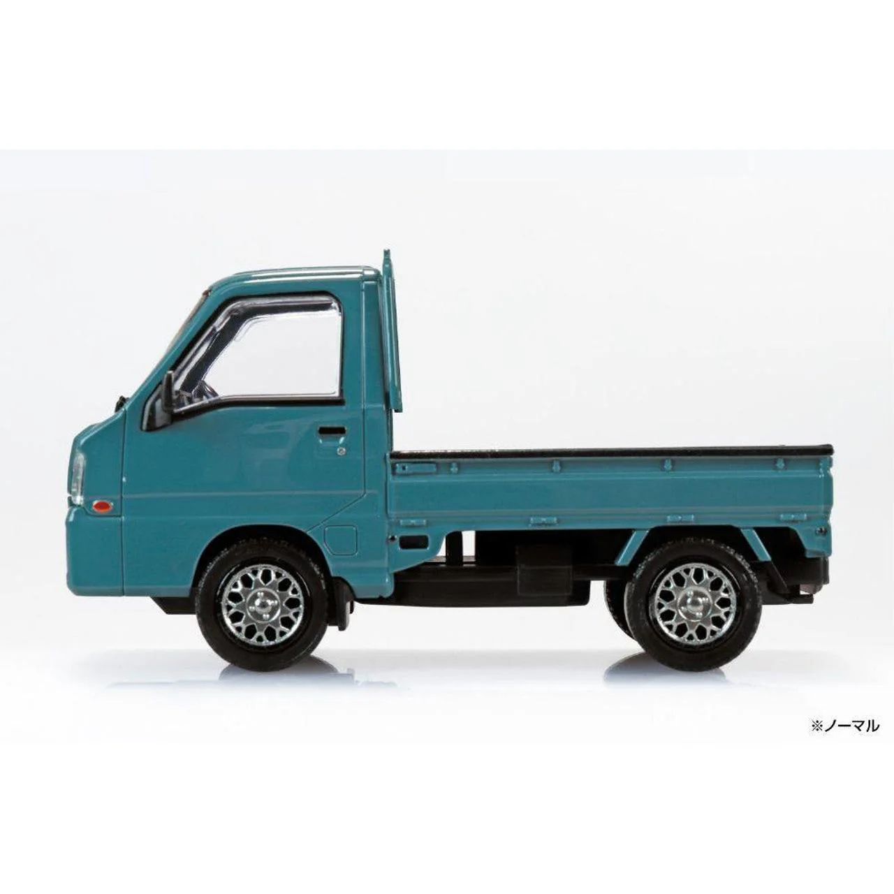 Aoshima 1/32 SNAP Subaru Sambar Truck Custom Wheels (Blue Gray) - Image 3