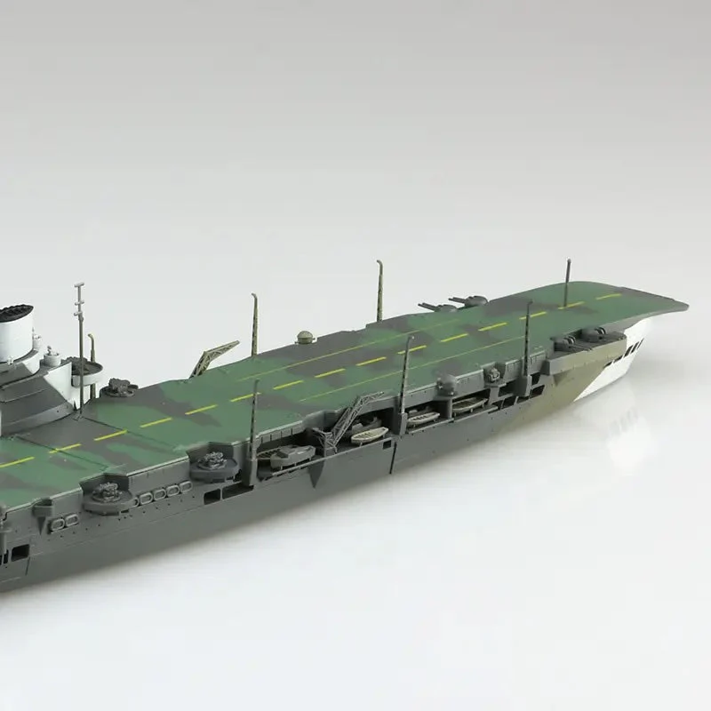 Aoshima 1/700 British Aircraft Carrier Victorious - Image 5