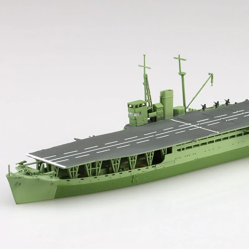 Aoshima 1/700 Japanese Army Landing Ship Akitsumaru - Image 4