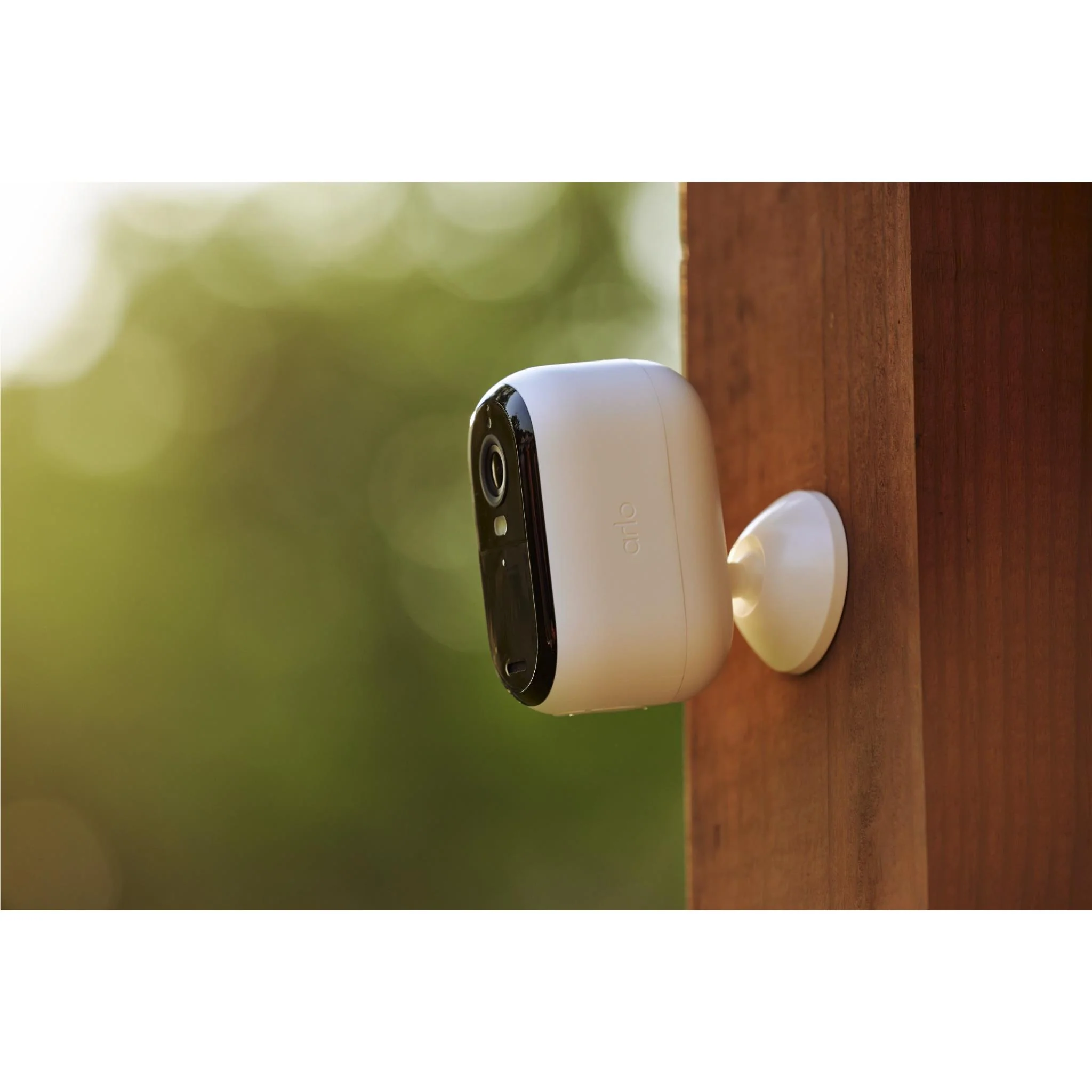 Arlo Essentials Outdoor 2K Security Camera (2nd Generation) - Image 4