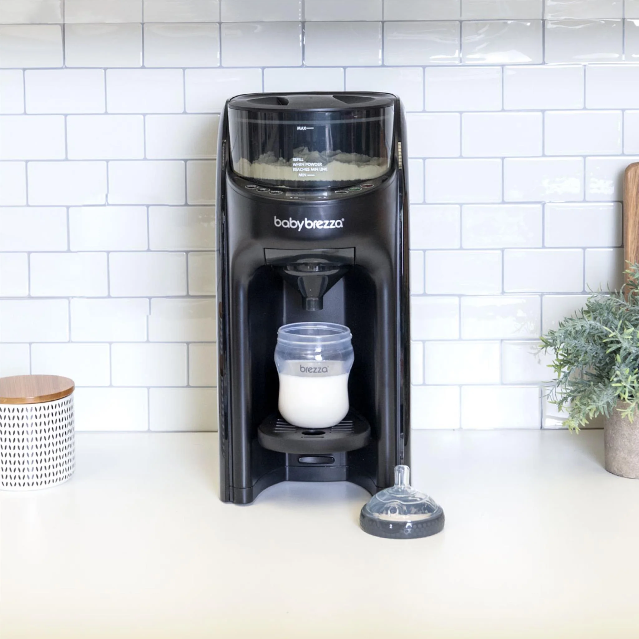 Baby Brezza Formula Pro Advanced (All Black) - Image 9