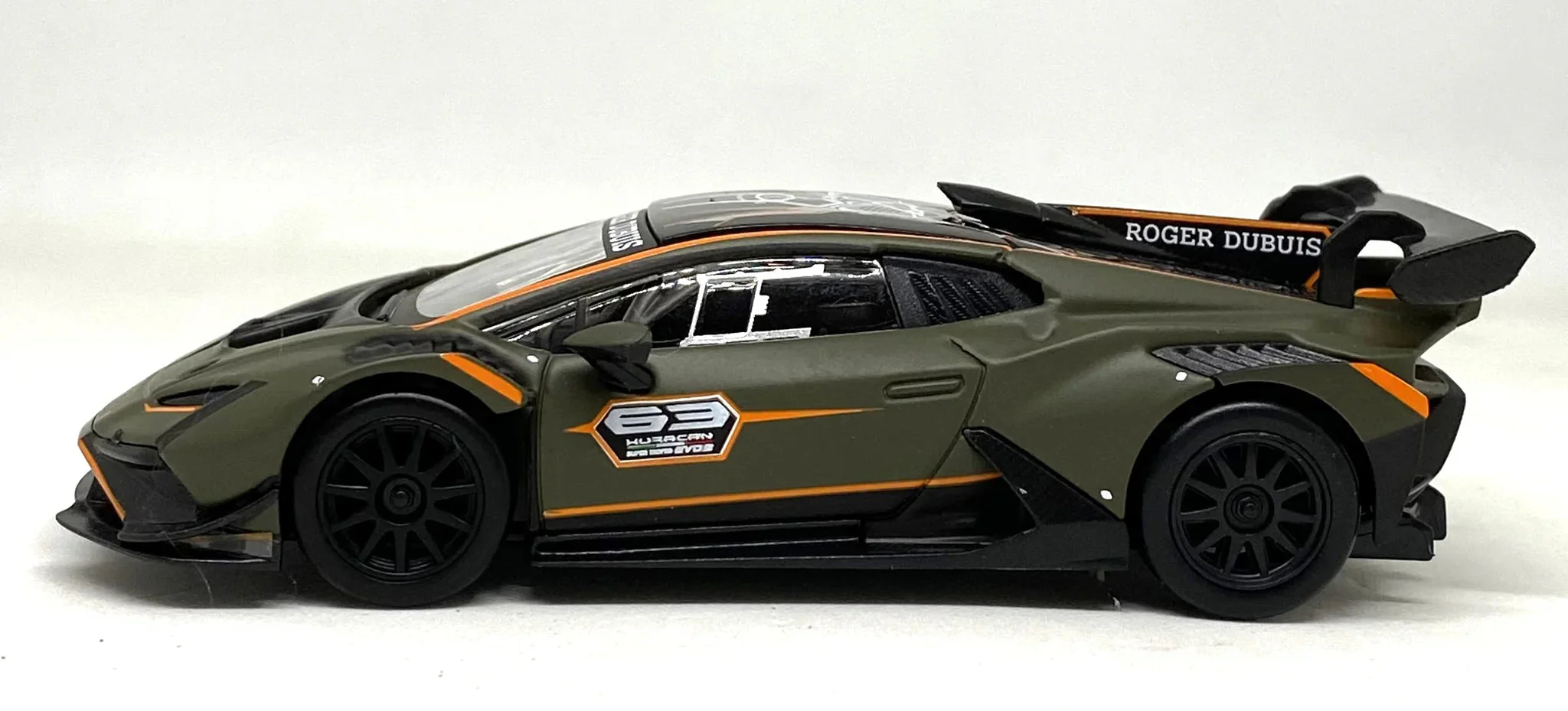 Bburago 1/43 Lamborghini Huracan Super Trofeu EVO2 #63 - Image 3