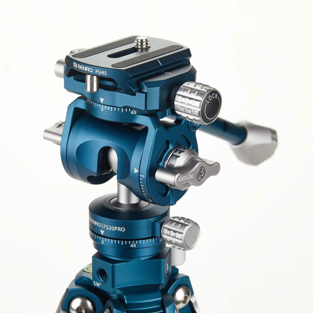 Benro Cyanbird Aluminium Tripod with FS20PRO Hybrid Head (156.5cm) - Image 5