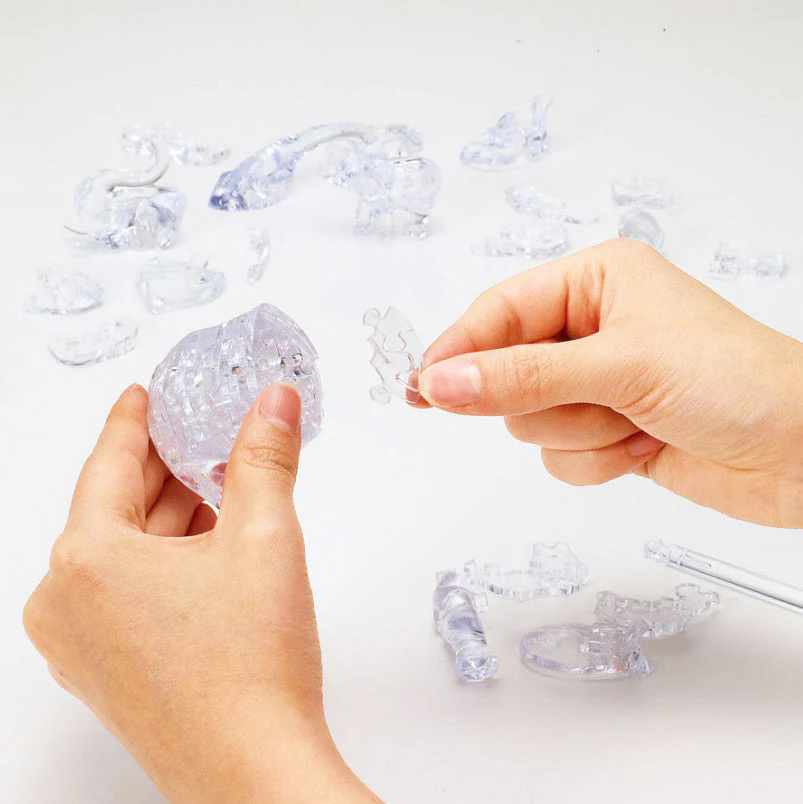 Bepuzzled 3D Crystal Puzzle: Elephant and Baby - Image 3