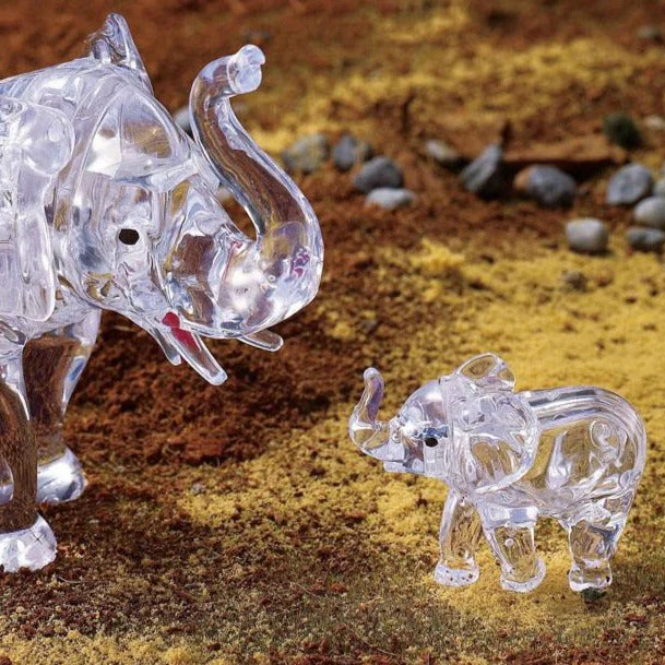 Bepuzzled 3D Crystal Puzzle: Elephant and Baby - Image 6