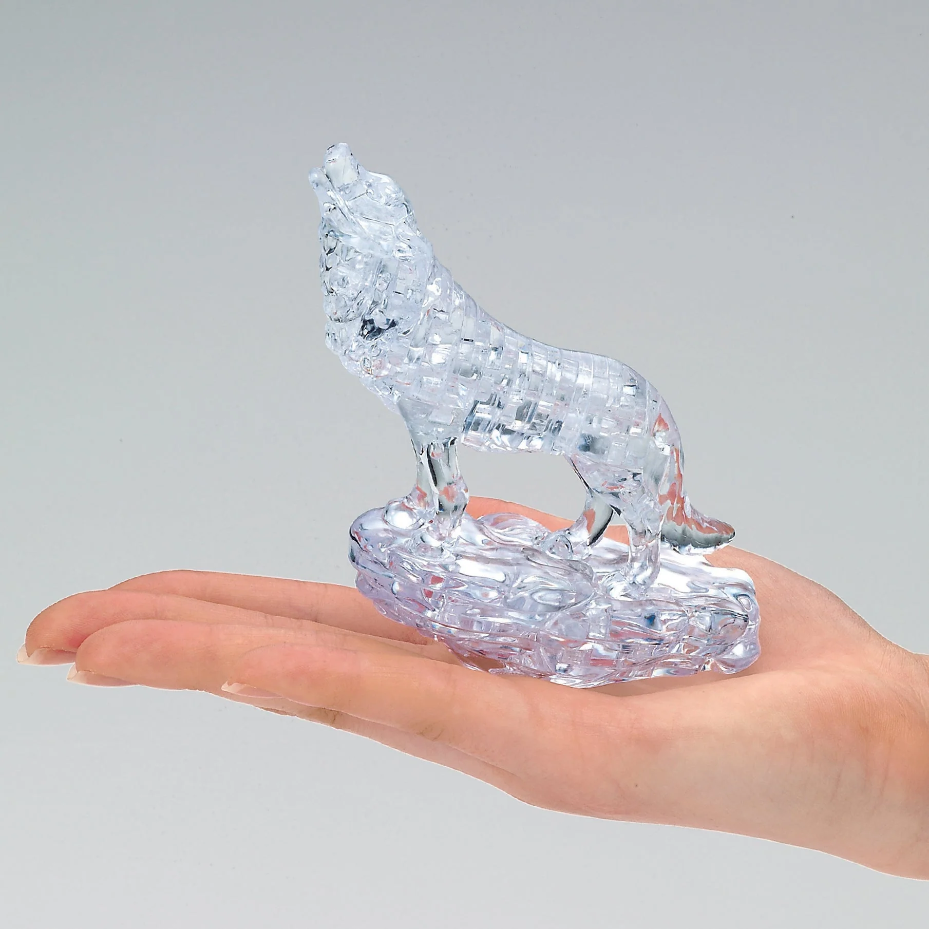 Bepuzzled 3D Silver Wolf Crystal Puzzle - Image 4