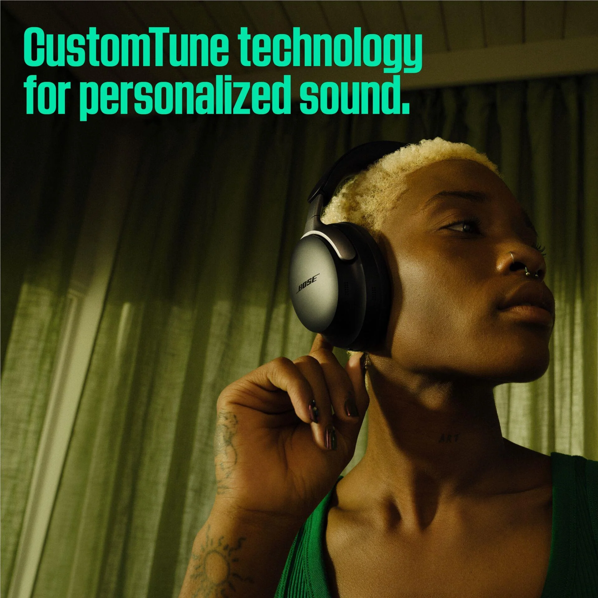 Bose QuietComfort Ultra Noise Cancelling Headphones (Black) - Image 7