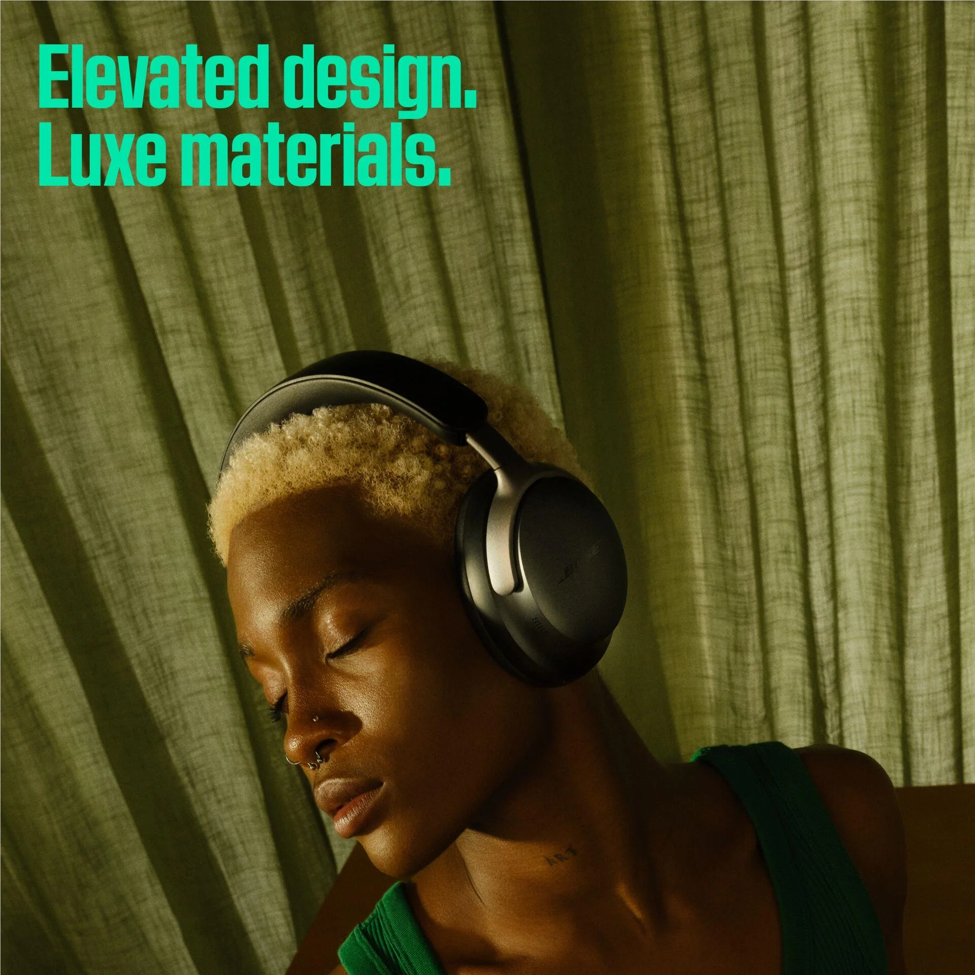 Bose QuietComfort Ultra Noise Cancelling Headphones (Black) - Image 9