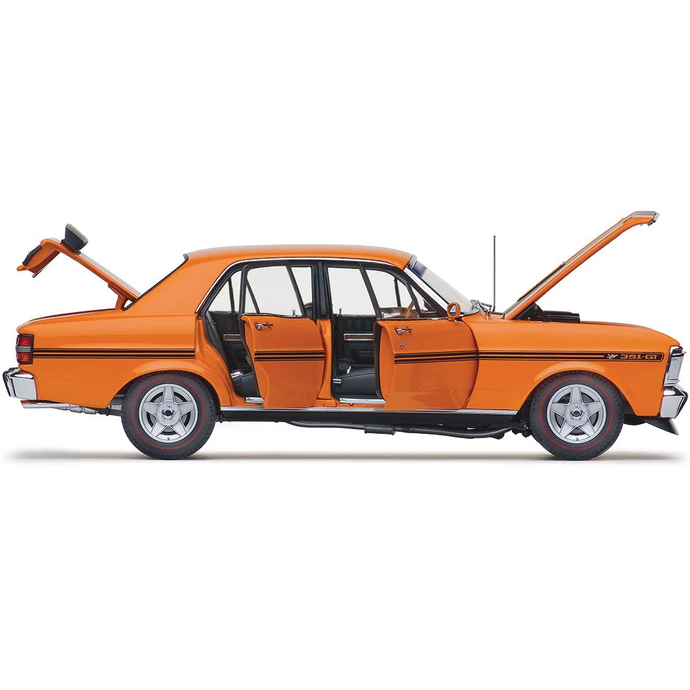 Classic Carlectables 1/18 Ford XY Falcon GT-HO Phase III Raw Orange - Image 3