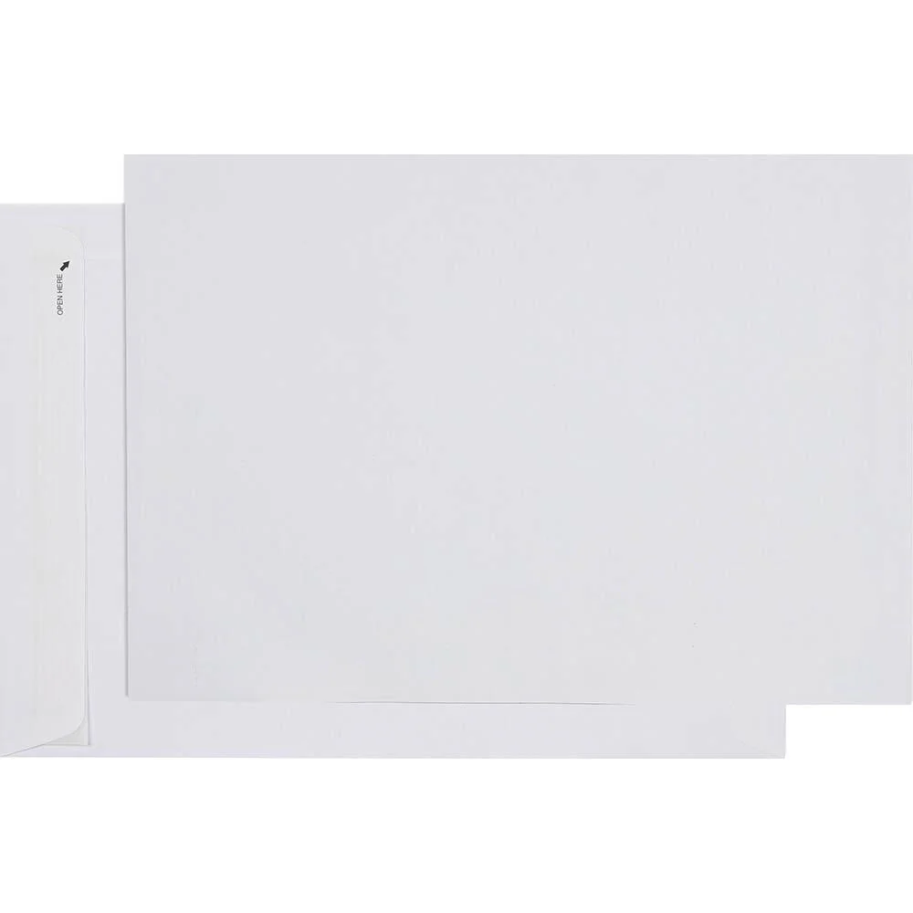 Cumberland C4 Envelopes Pocket Strip Seal Easy Open 80GSM 229x324mm White Box 250