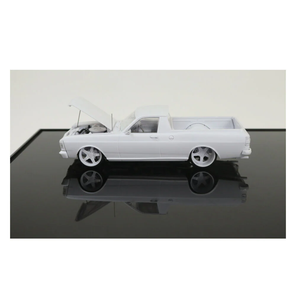 DDA 1:24 Scale Ford XY Ute Slammed 351 Engine With Standard Bonnet Plastic Kit