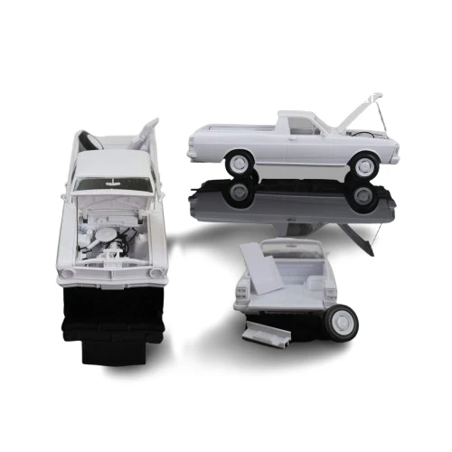 DDA 1:24 Scale XY Standard Ford Ute Model Plastic Kit