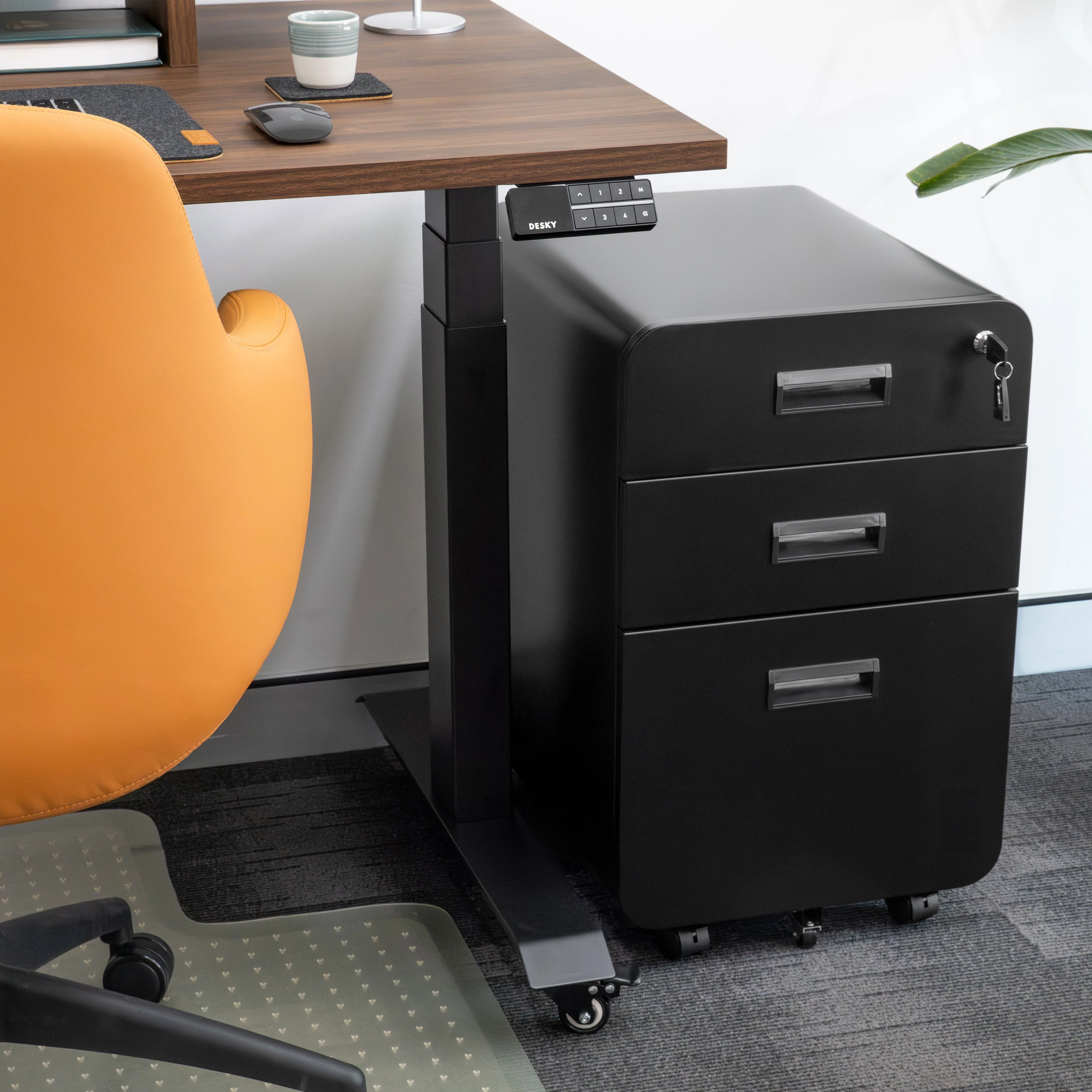Desky 3 Drawer Mobile Filing Cabinet - Image 2