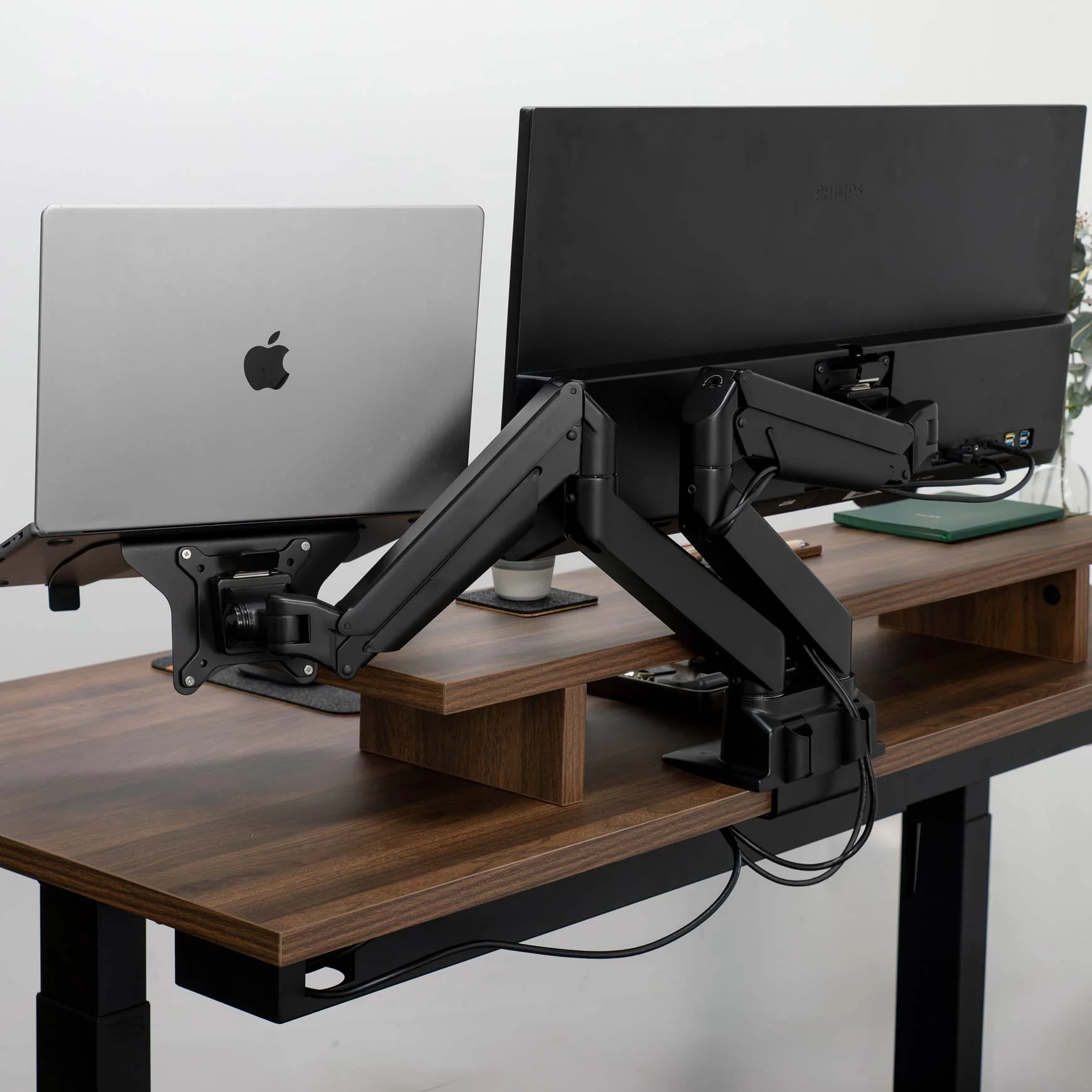Desky Universal Laptop Mount - Silver - Image 4
