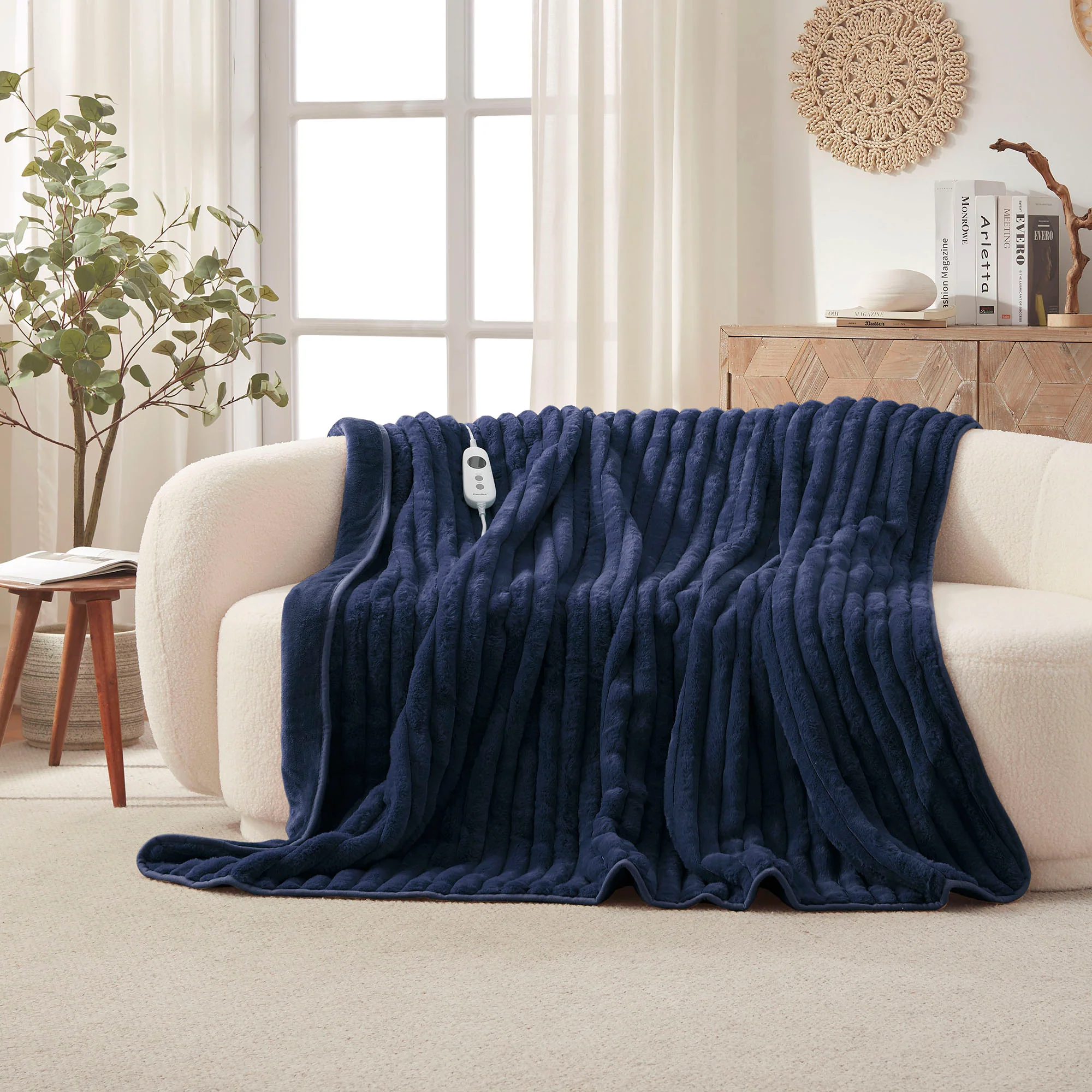 Dreamaker Chunky Embossed Heated Throw - Midnight Blue - Image 2