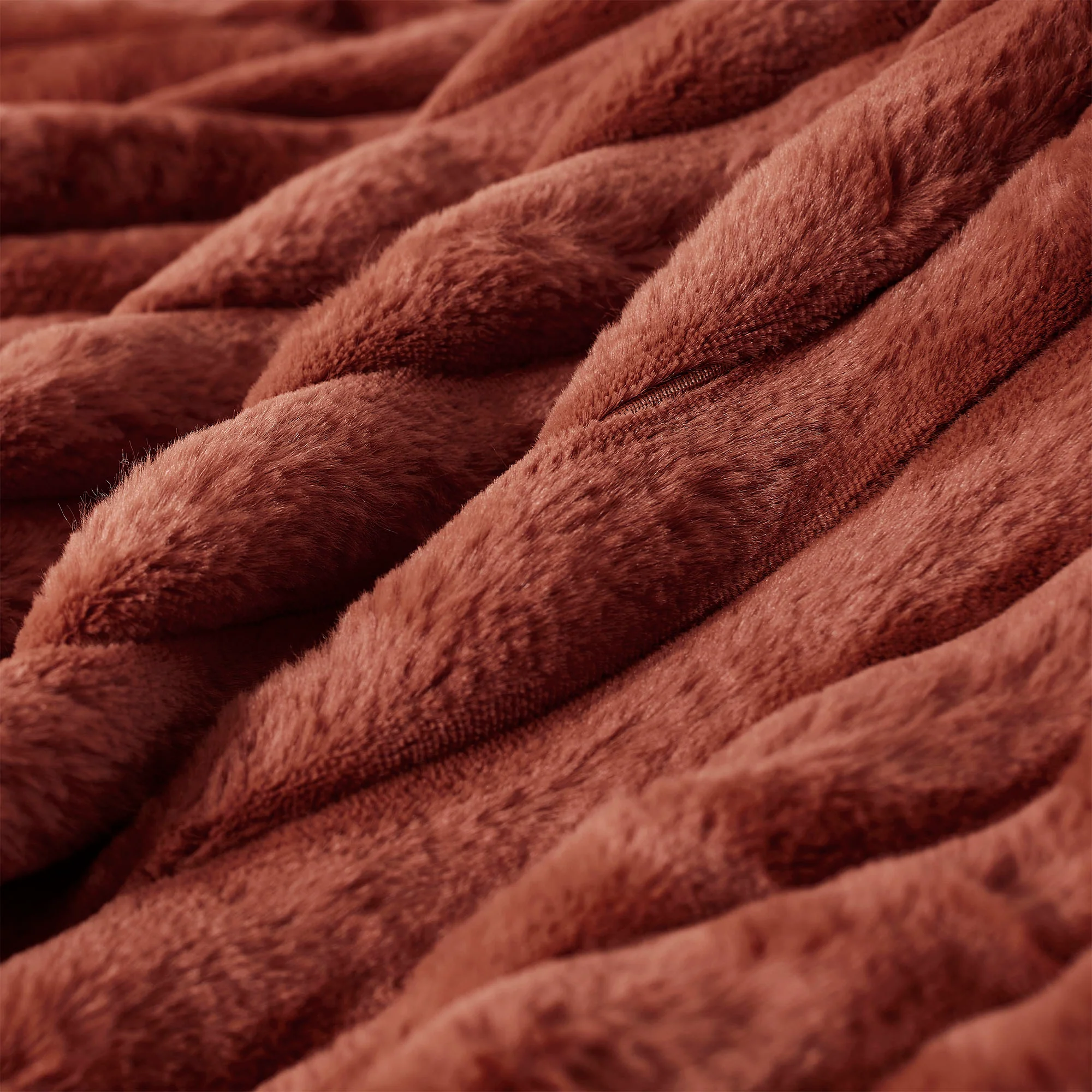 Dreamaker Heated Throw 180×200 (Rust) - Image 3