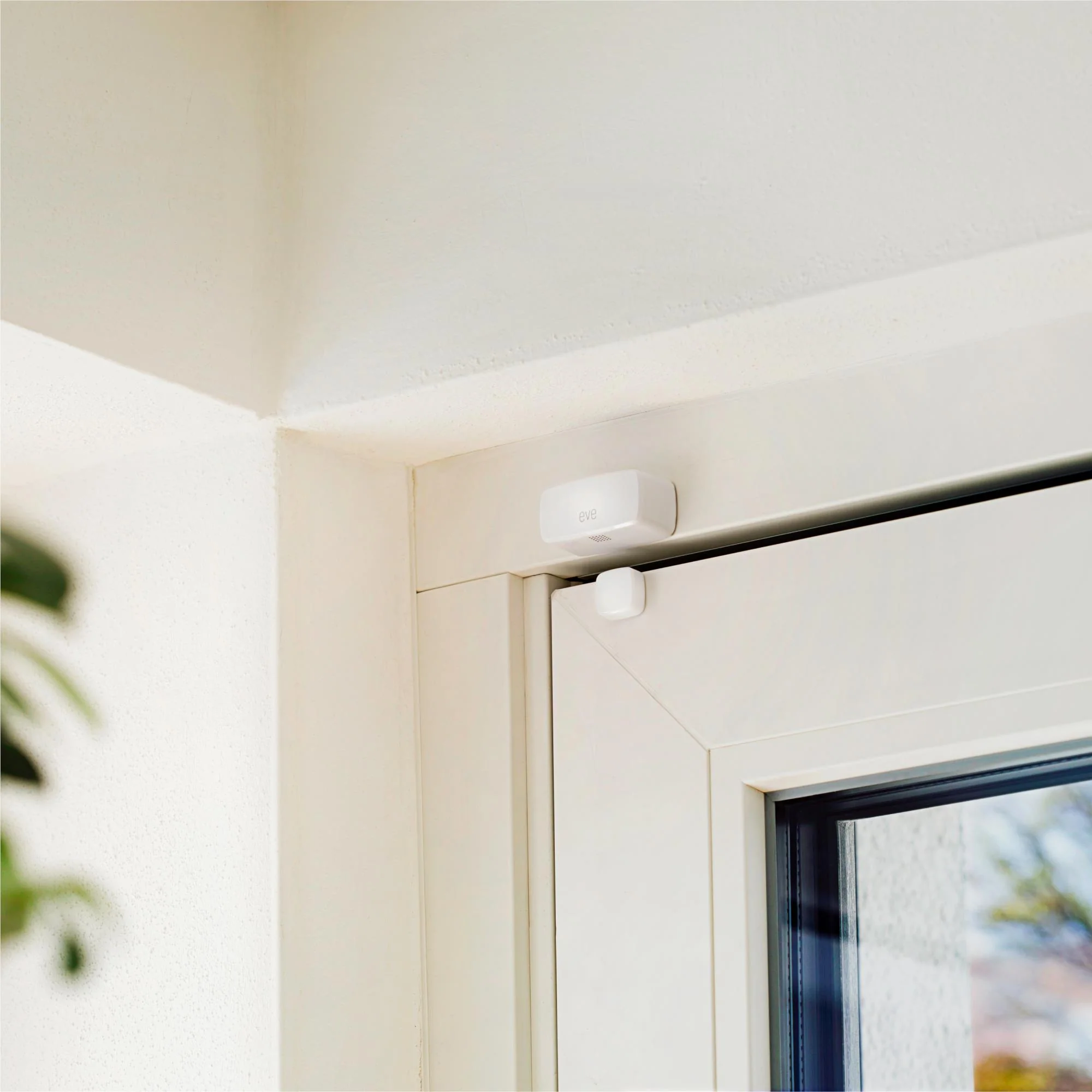 Eve Door & Window (Matter) Smart Contact Sensor - Image 3