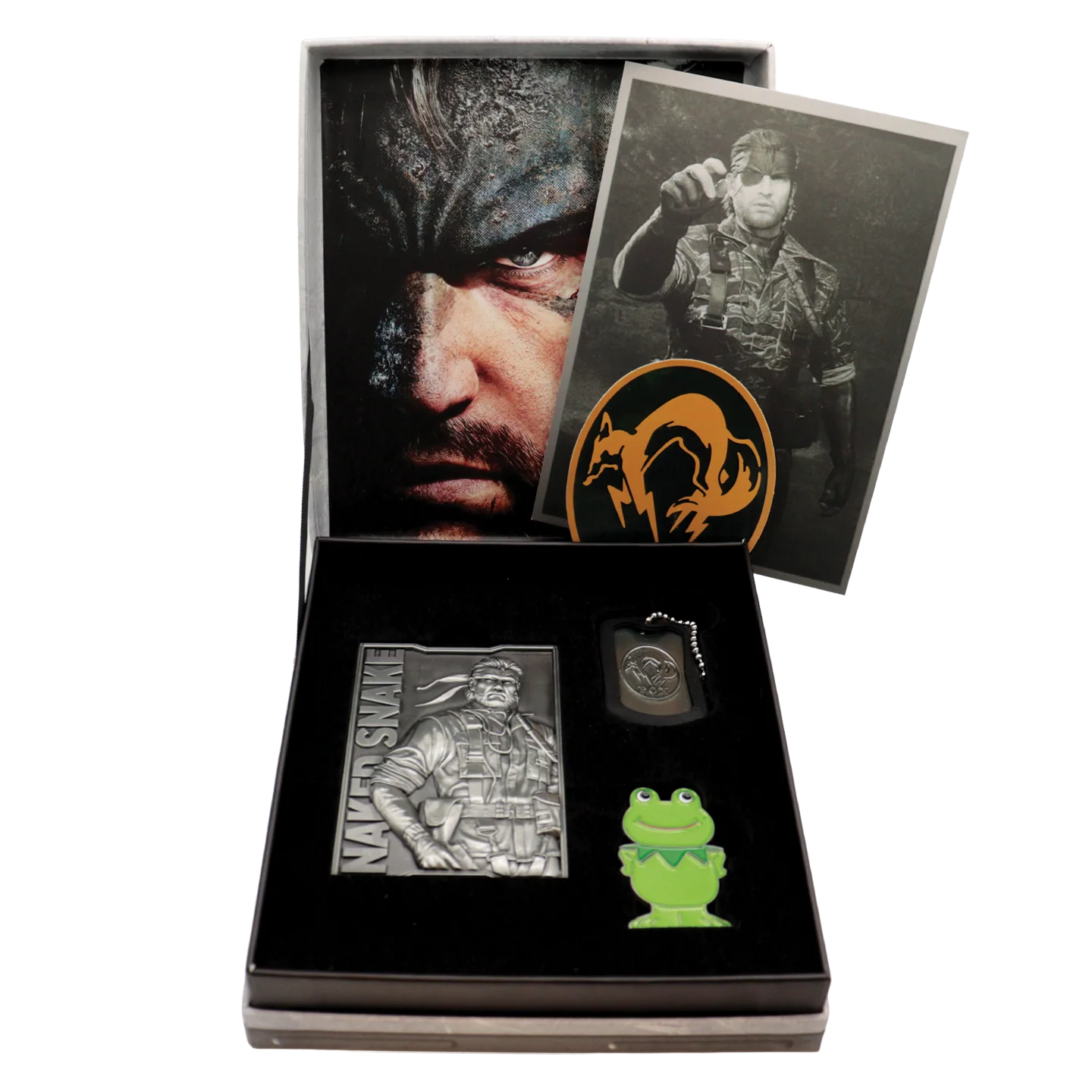 Fanattik Limited Edition Metal Gear Solid Delta Collector's Set