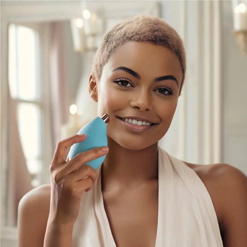 Foreo Kiwi Blackhead Pore Vacuum (Mint) - Image 8