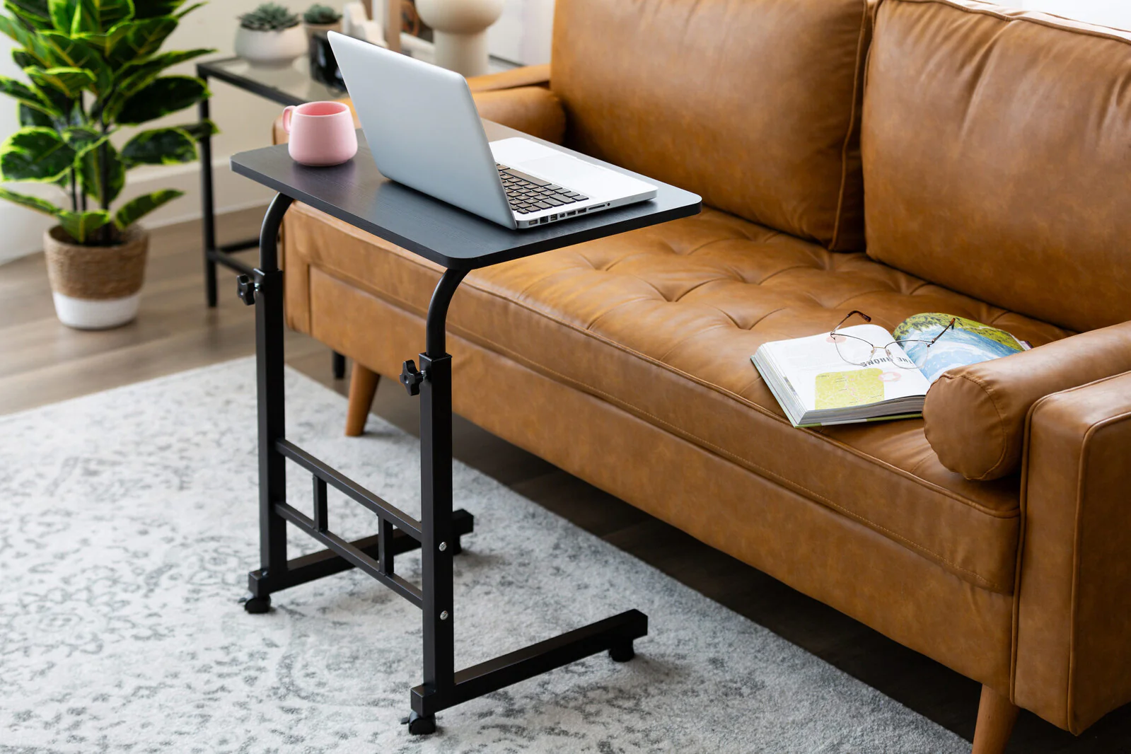 Hacienda Portable Laptop Desk with Adjustable Height - Image 4