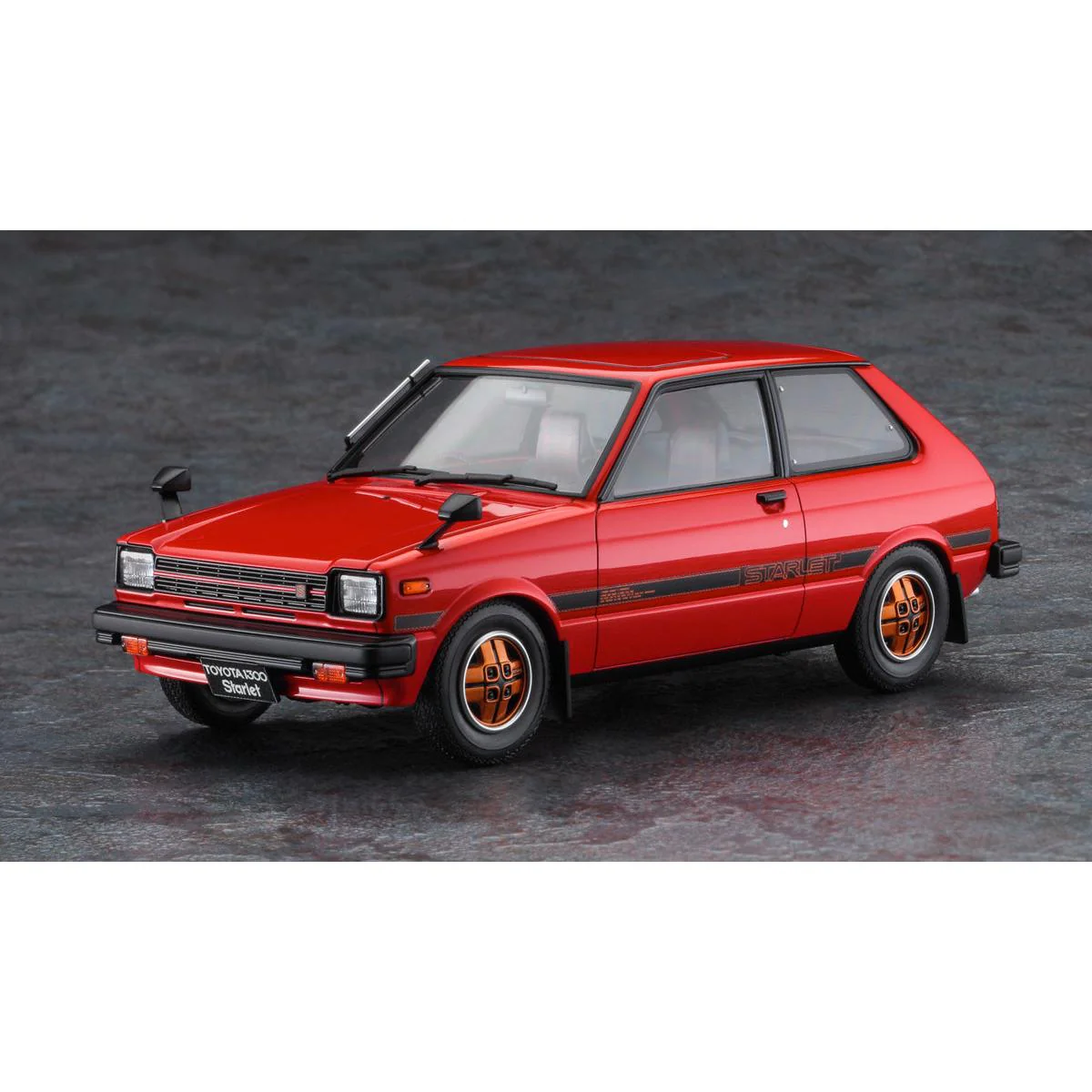 Hasegawa 1/24 Toyota Starlet KP61 S (3-Door) Middle Version (1980) - Image 2