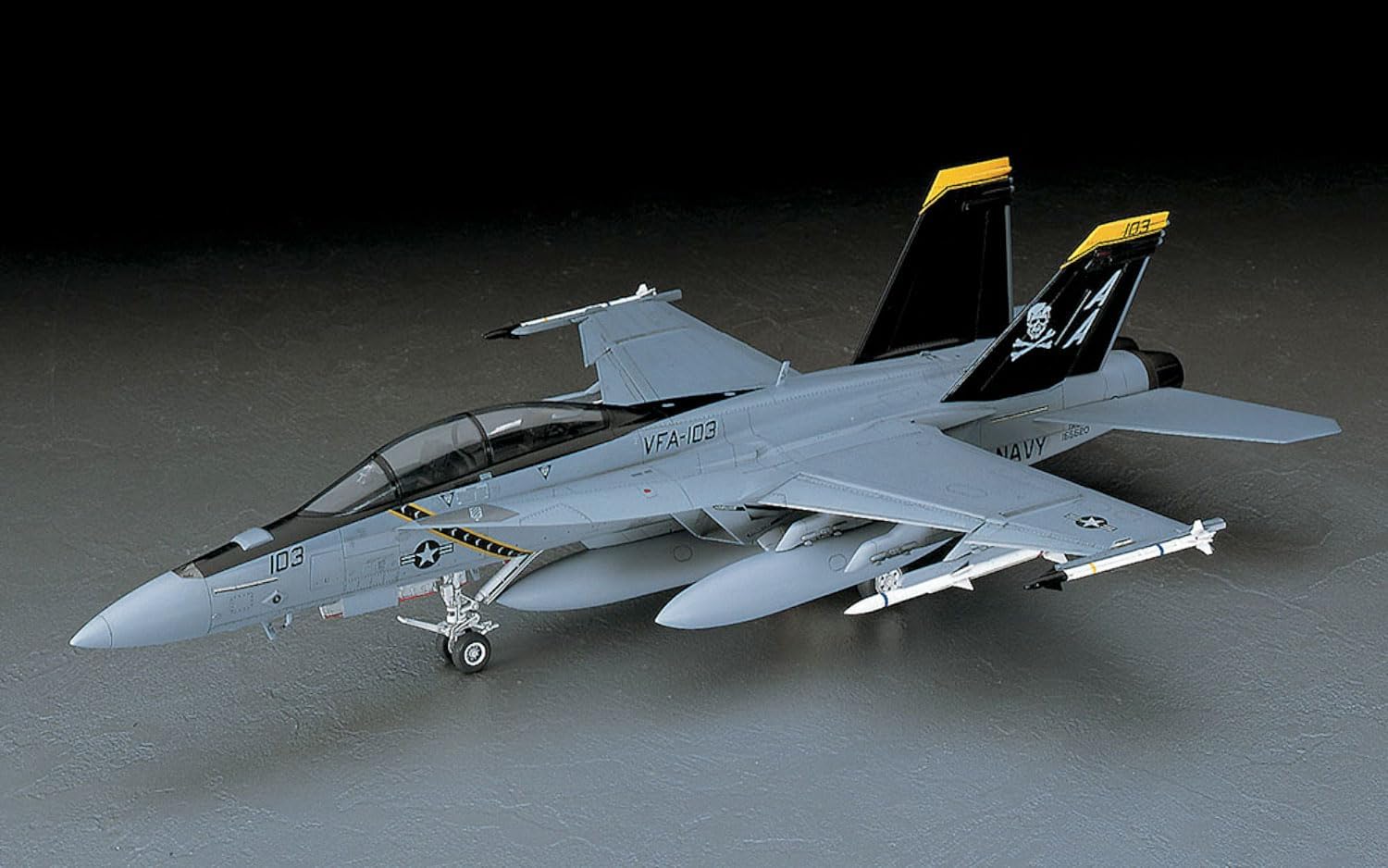 Hasegawa 1/48 F/a-18f Super Hornet (U.s. Navy Carrier-borne Fighter/attacker) - Image 3