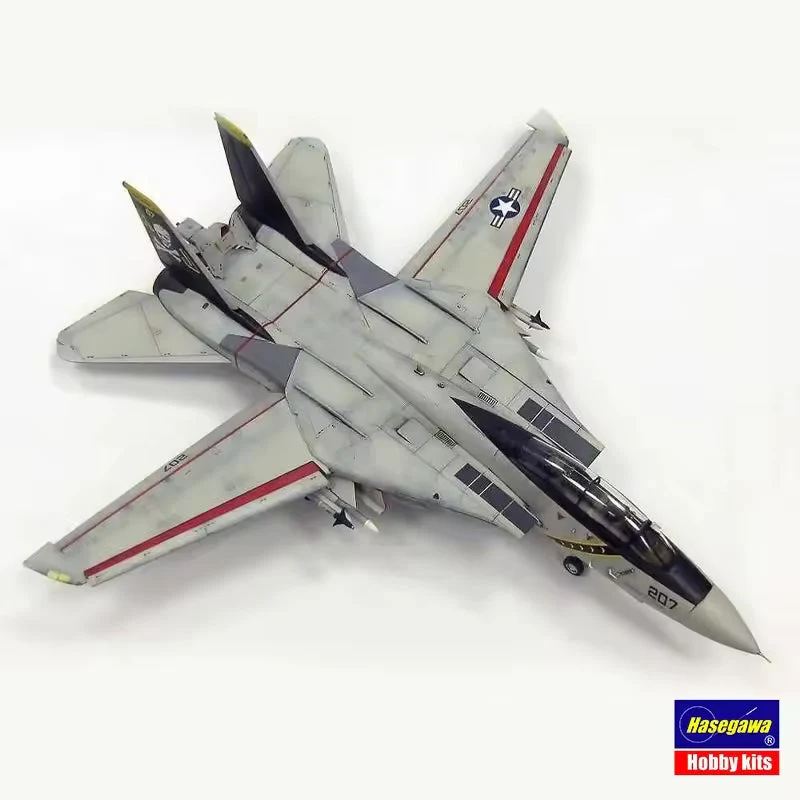 Hasegawa 1/72 F-14a Tomcat (High Visibility) U.s. Navy Carrier-borne Fighter - Image 4