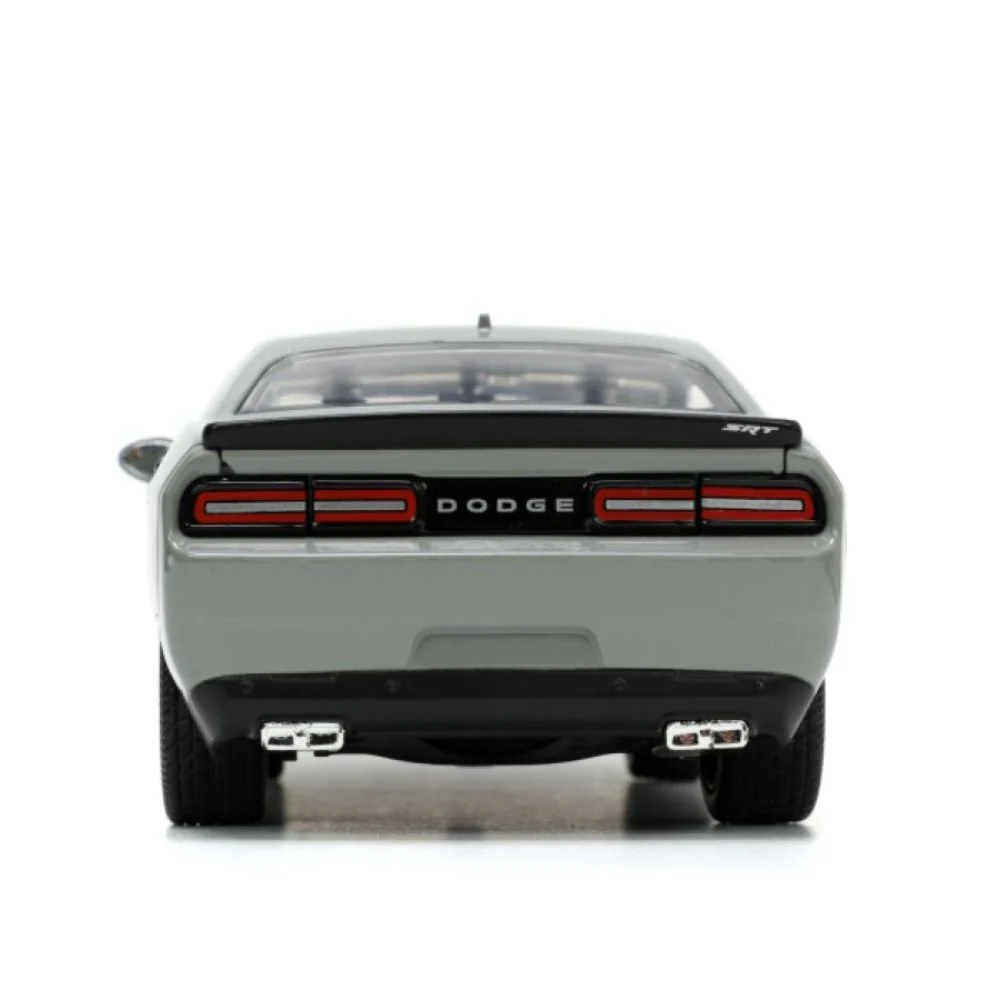Jada Tom & Jerry 2015 Dodge Challenger Hellcat with Jerry Figure Kids/Adult Car Toy - Image 6