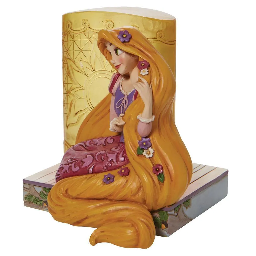 Jim Shore Disney Traditions - Tangled - Rapunzel and Lantern - Image 3