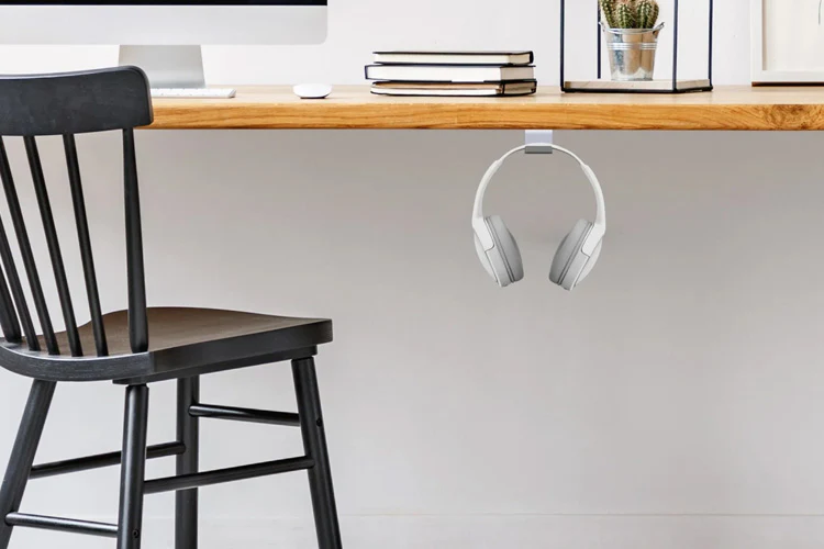 Kanto Universal Under Desk Headphone Hook (White) - Image 5