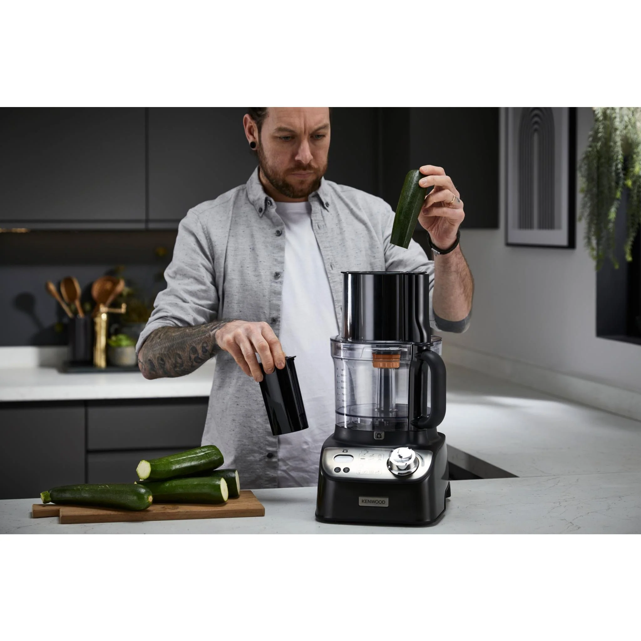 Kenwood MultiPro XL Weigh+ 3.5L Food Processor (Black) - Image 9
