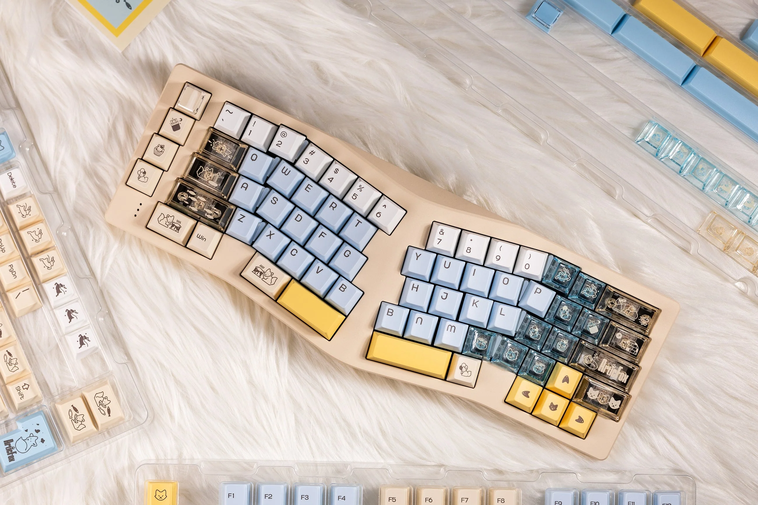 KeyByeLab Artic Fox Cherry Profile PBT+PC Keycap Set - Image 4