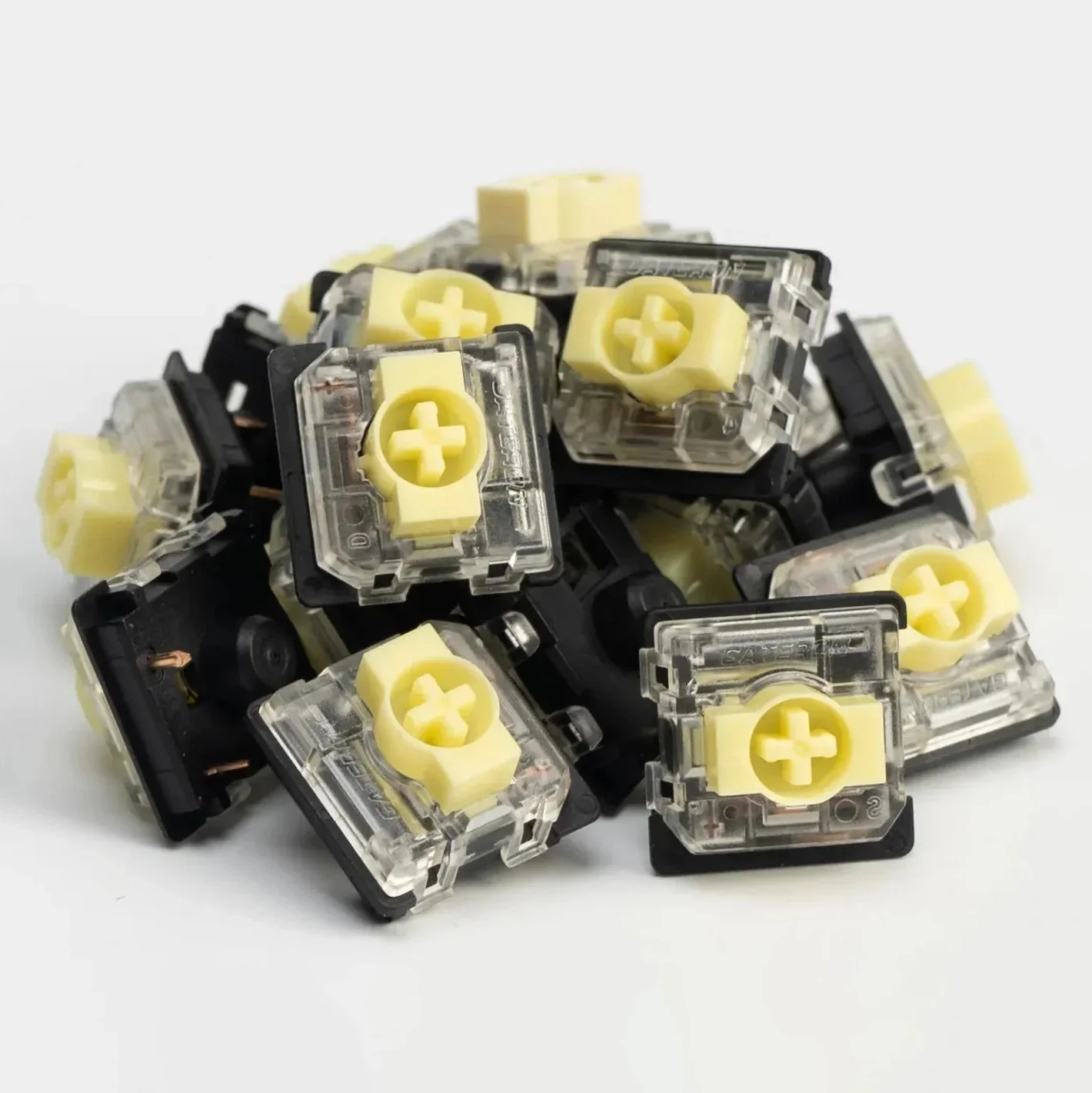 Keychron Gateron Low Profile 2.0 Mechanical Banana Switch 110pcs - Image 3