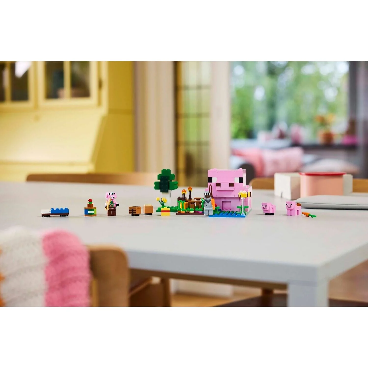 LEGO 21268 The Baby Pig House - Minecraft - Image 8