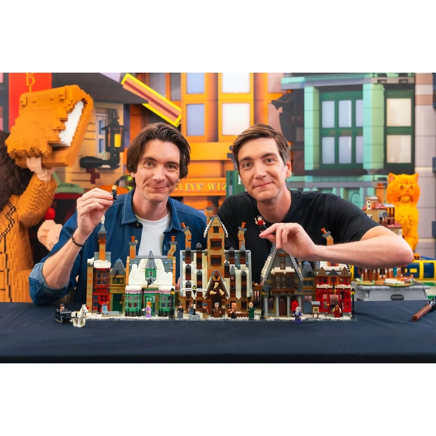 LEGO 76457 Hogsmeade Village - Collectors Edition - Harry Potter - Image 2
