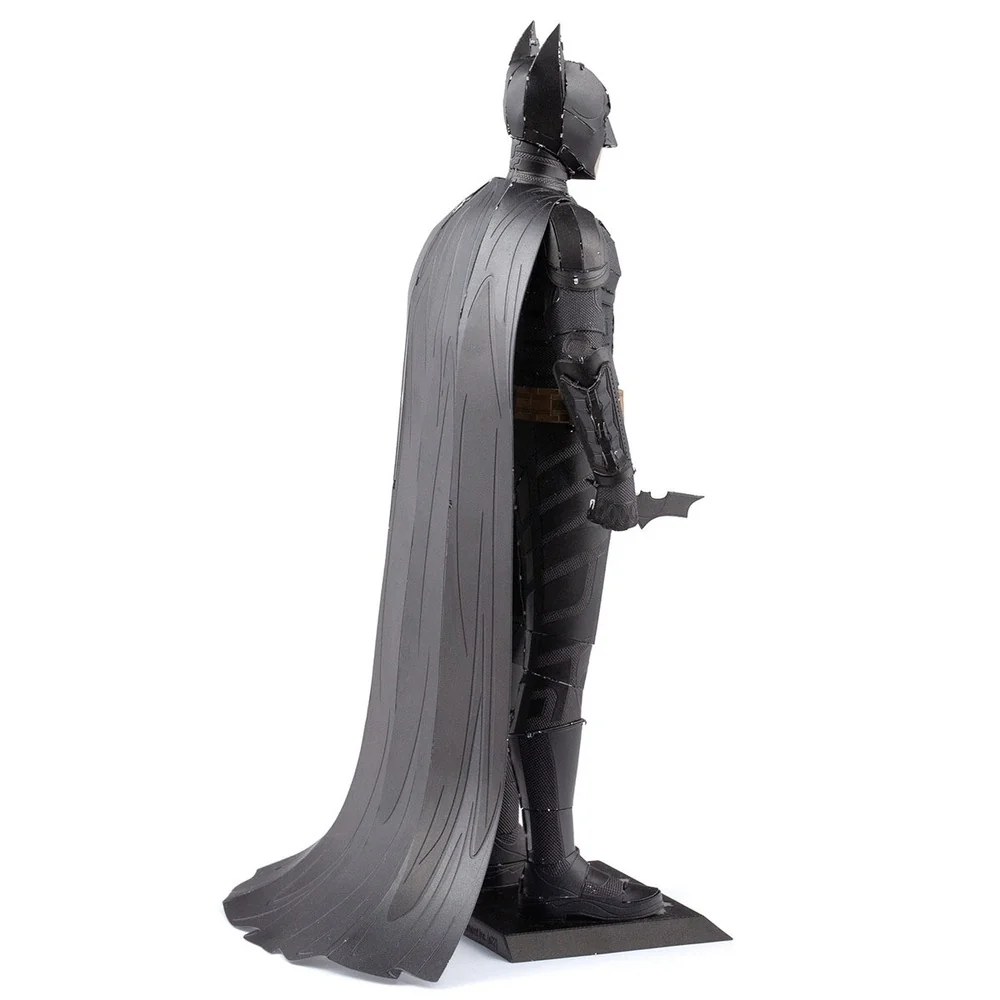 Metal Earth - 3D Metal Model Kit - ICONX DC The Dark Knight - Image 3