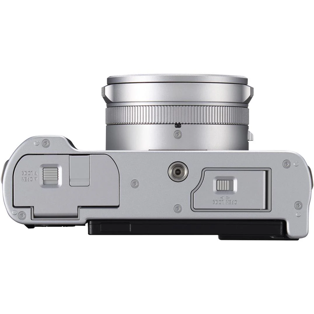 Panasonic LUMIX L10 Premium Compact Camera (Silver) - Image 10