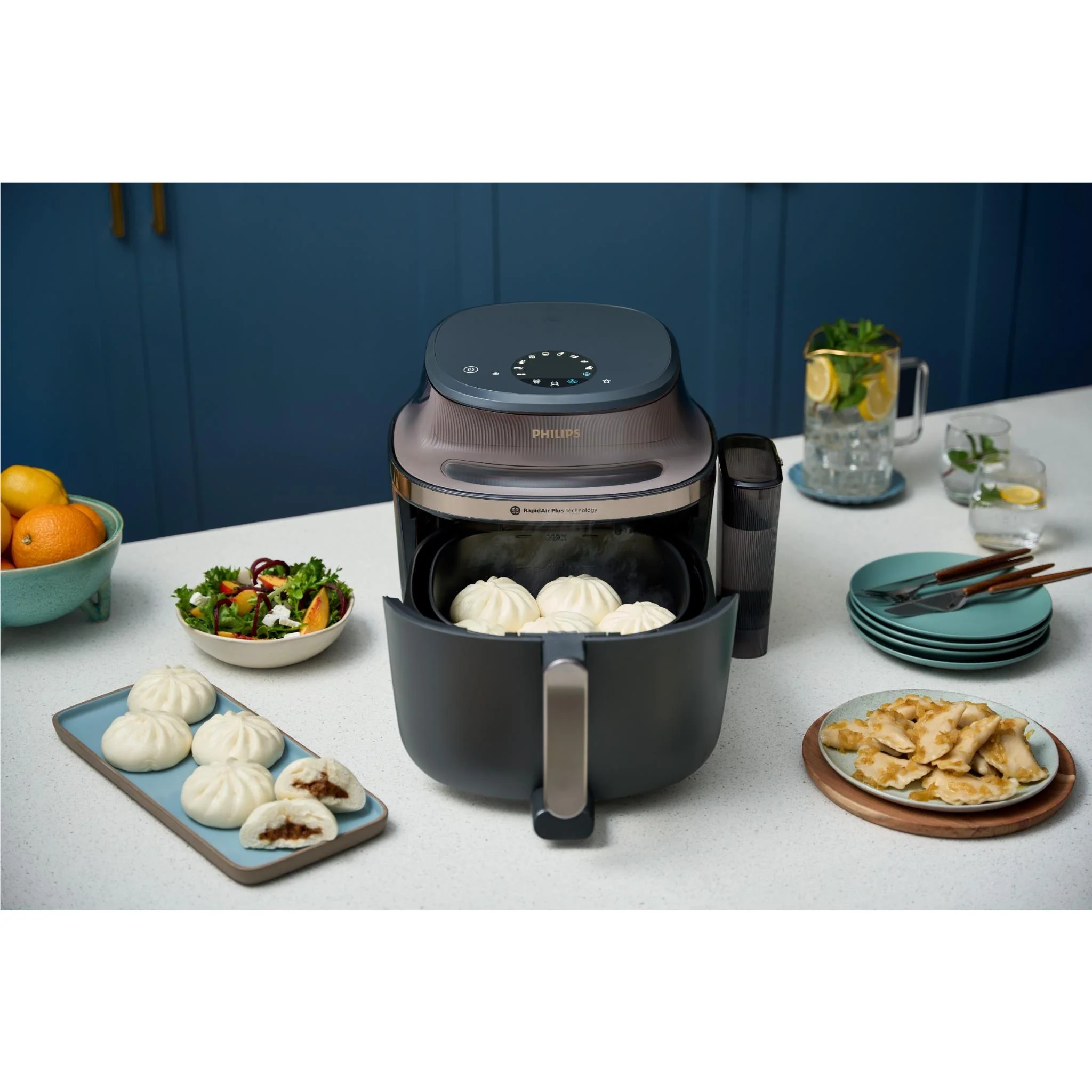 Philips 5000 Series 7.2L Airfryer XXL with Steam (Black) - Image 10