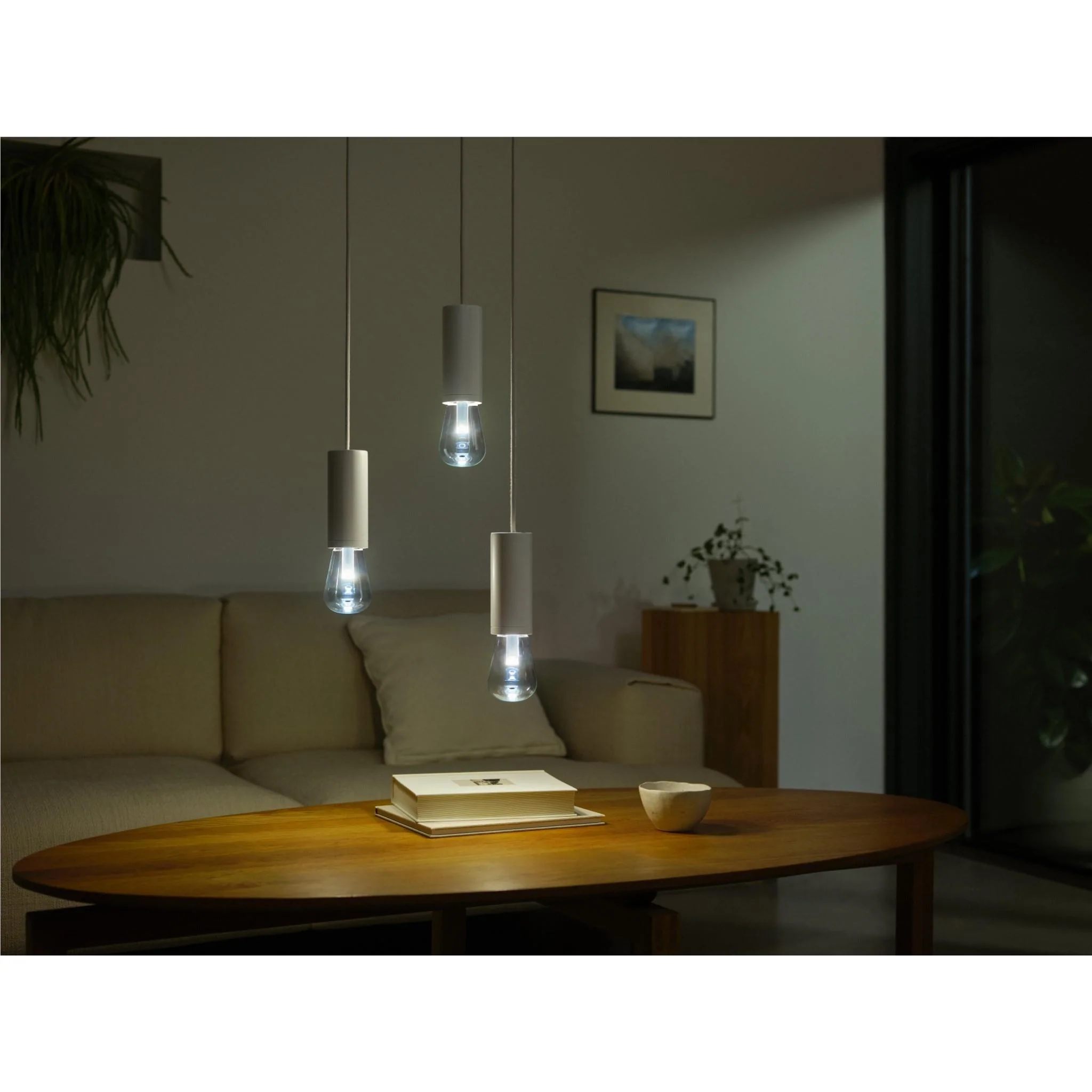 Philips Hue WCA LG ST72 (E27) Bulb - Image 6