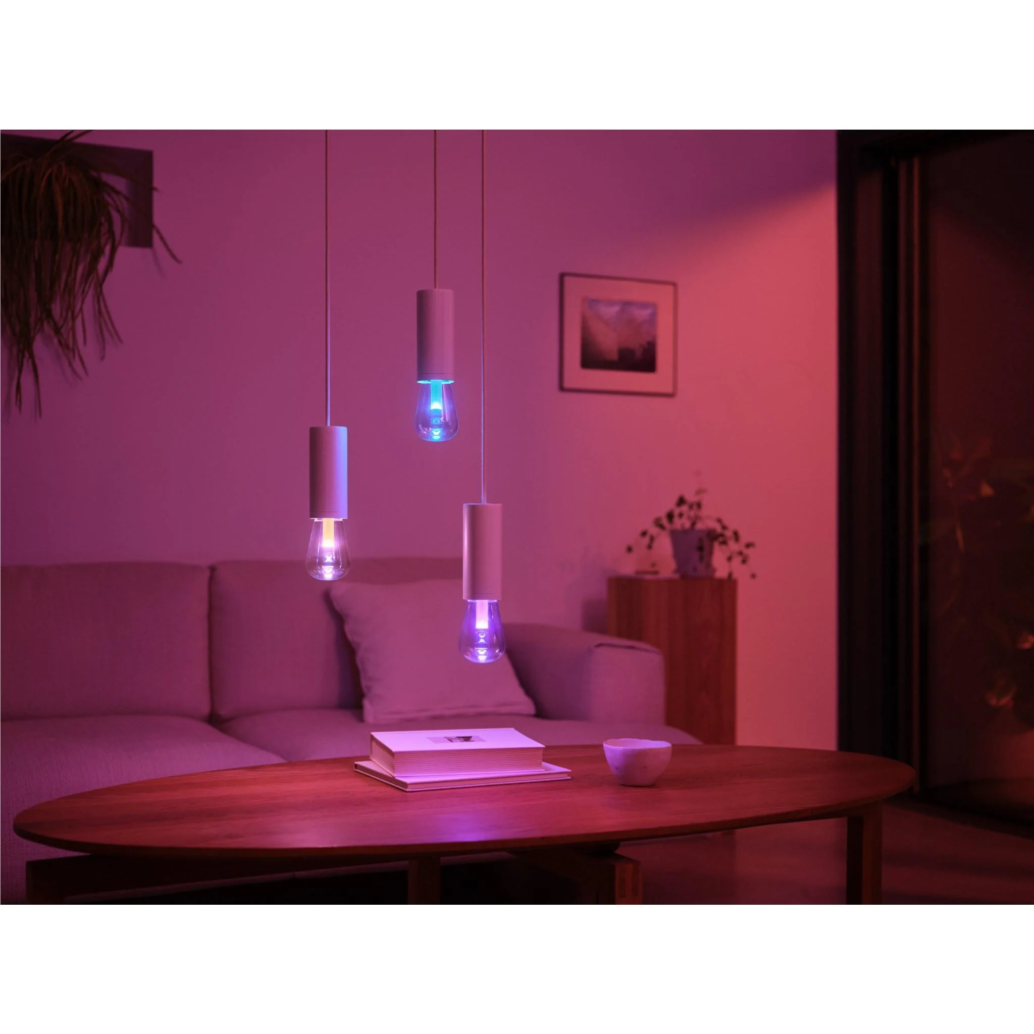 Philips Hue WCA LG ST72 (E27) Bulb - Image 8
