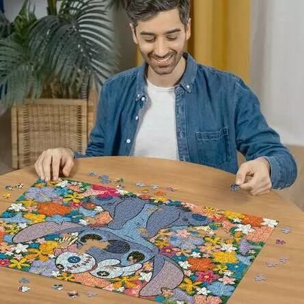 Ravensburger 1000-Pieces Disney Stitch Puzzle - Image 3