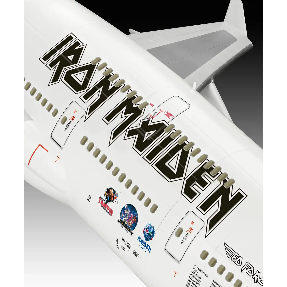 Revell 1/144 Boeing 747-700 Iron Maiden “Ed Force One” Aeroplane Scaled Plastic Model Kit - Image 4