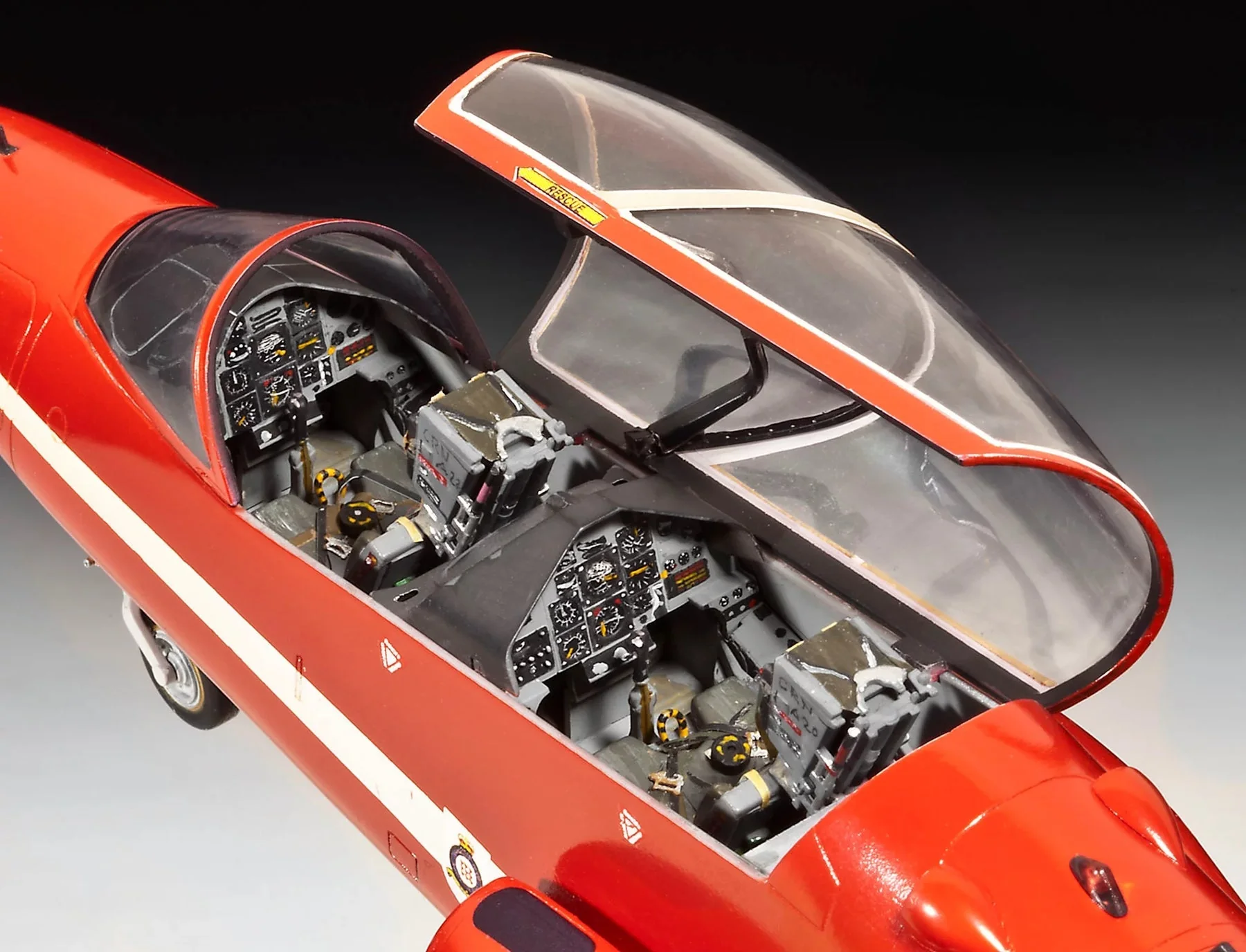 Revell 1/32 Bae Systems Hawk T.1A Red Arrows - Image 3