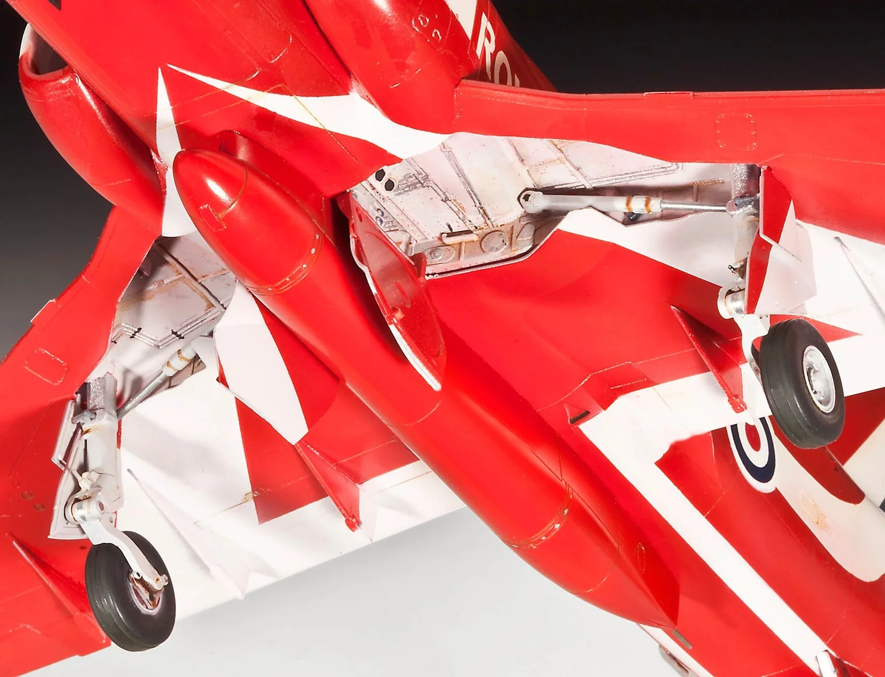 Revell 1/32 Bae Systems Hawk T.1A Red Arrows - Image 5