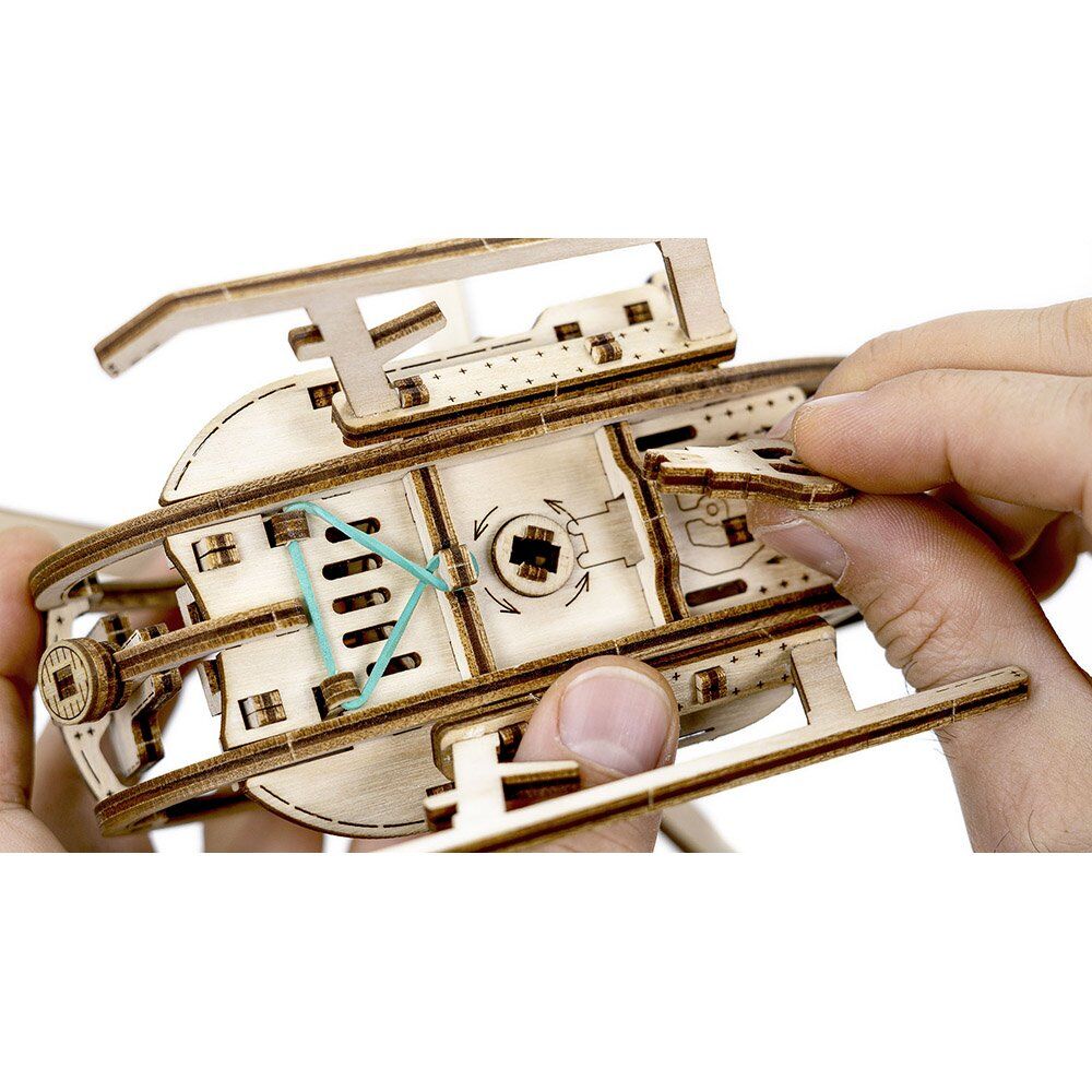 Revell 1/32 Tiny Adventures - Helicopter - Image 3