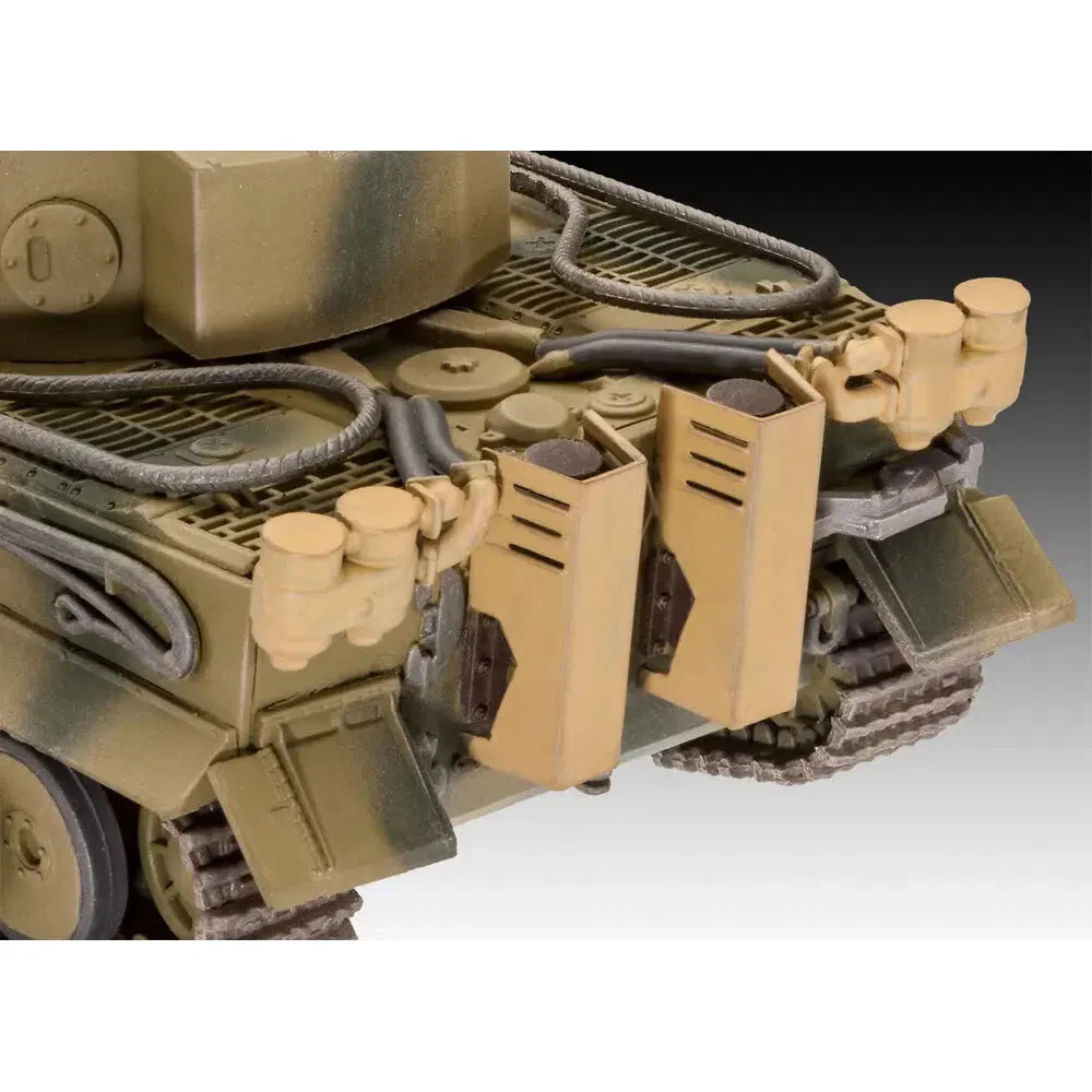 Revell 1/72 PzKpfw VI Ausf. H Tiger Model Set - Image 3